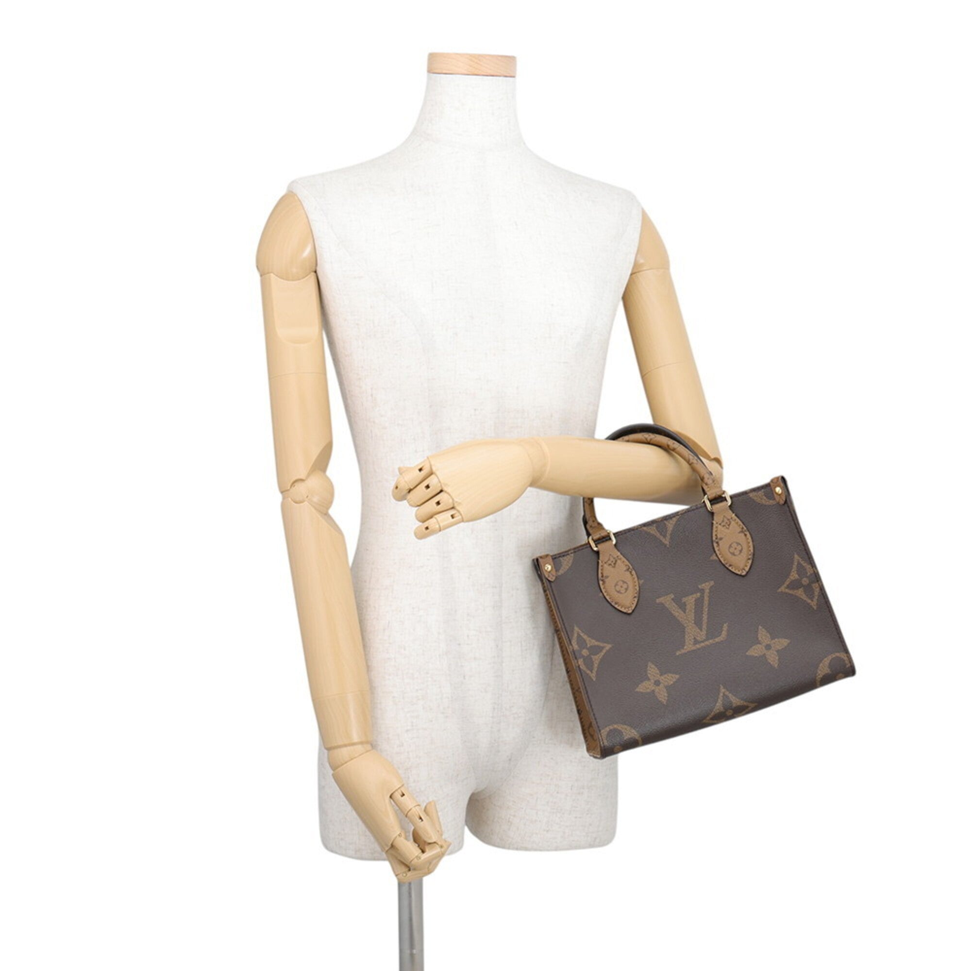 Louis Vuitton Red Color Monogram Reverse Handbag (Pre-Owned)