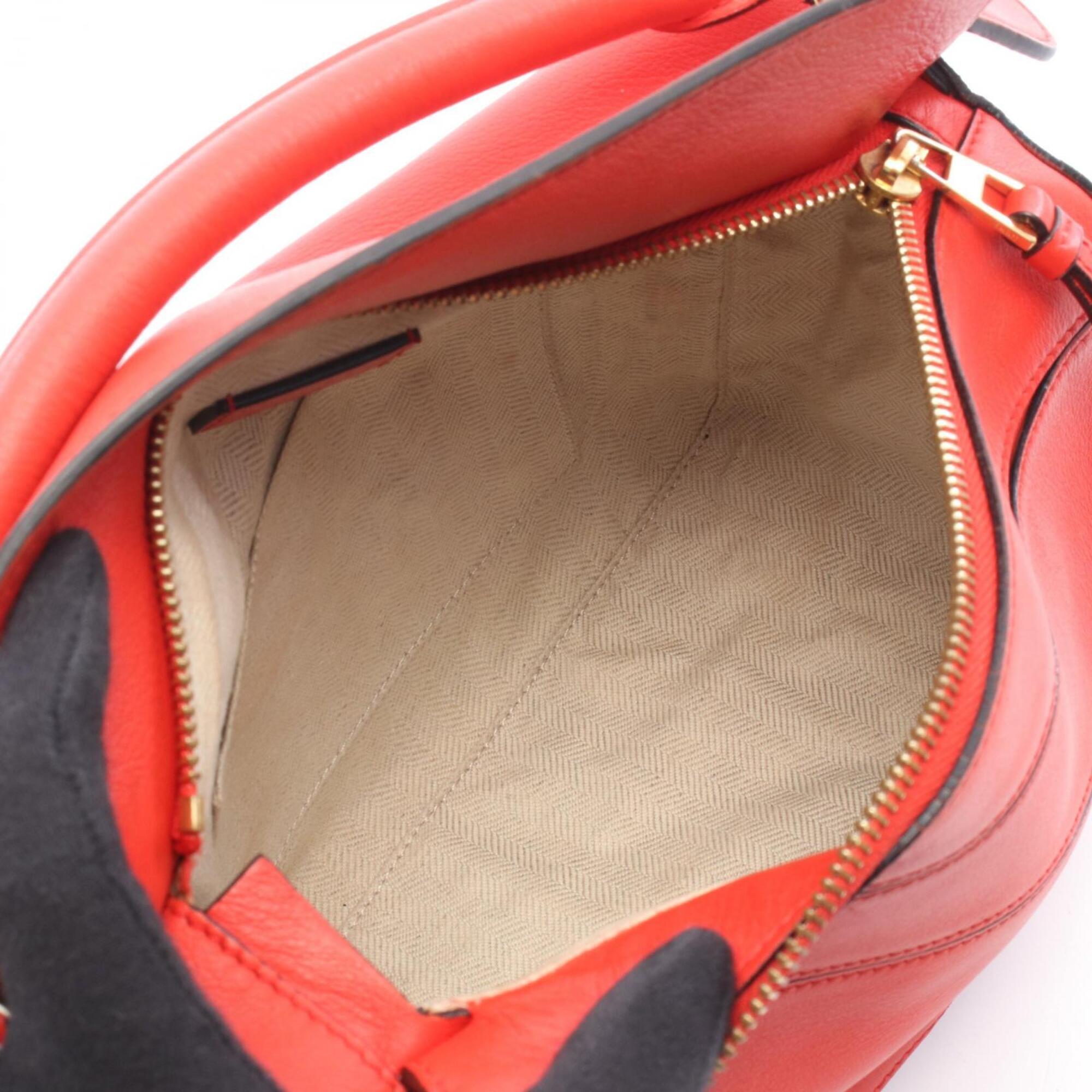Loewe Red Color Leather Handbag (Pre-Owned)