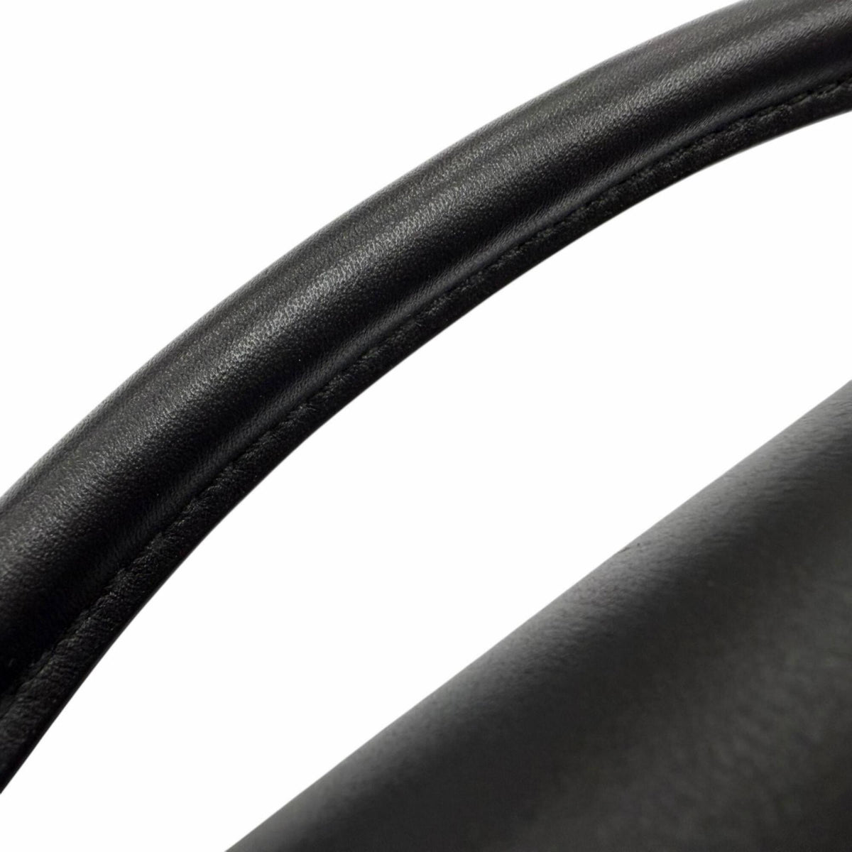 Balenciaga Black Leather Shoulder Bag (Pre-Owned)