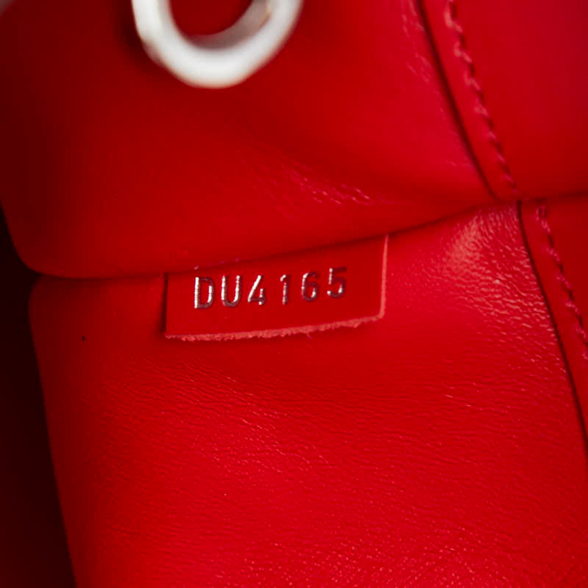 Louis Vuitton Red Color Leather Handbag (Pre-Owned)