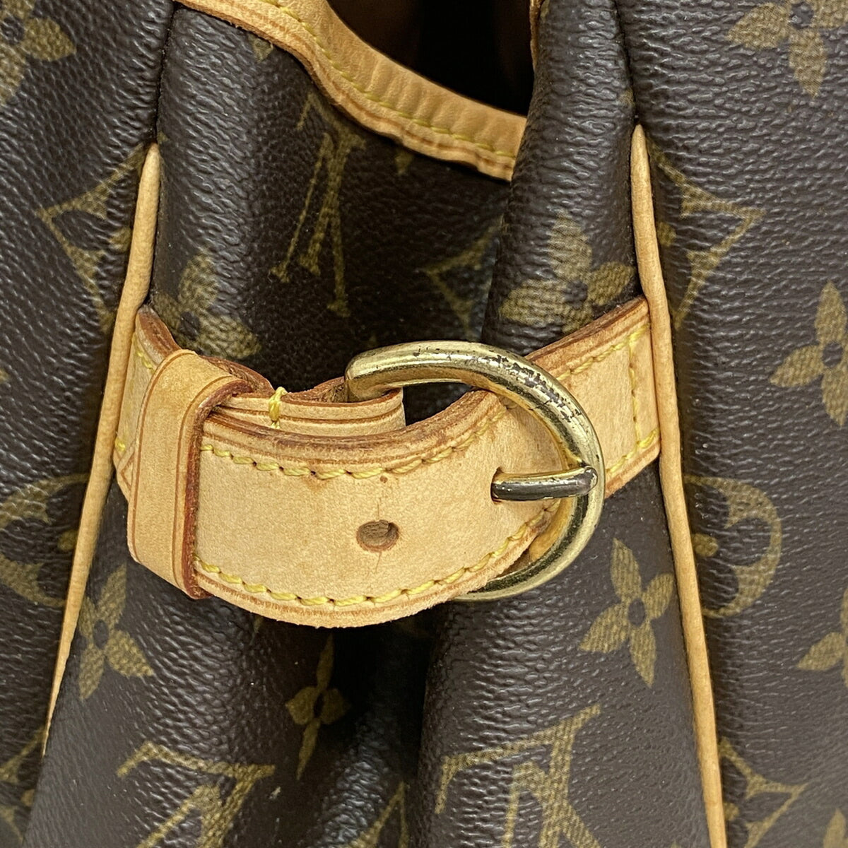 Louis Vuitton Brown Handbag (Pre-Owned)