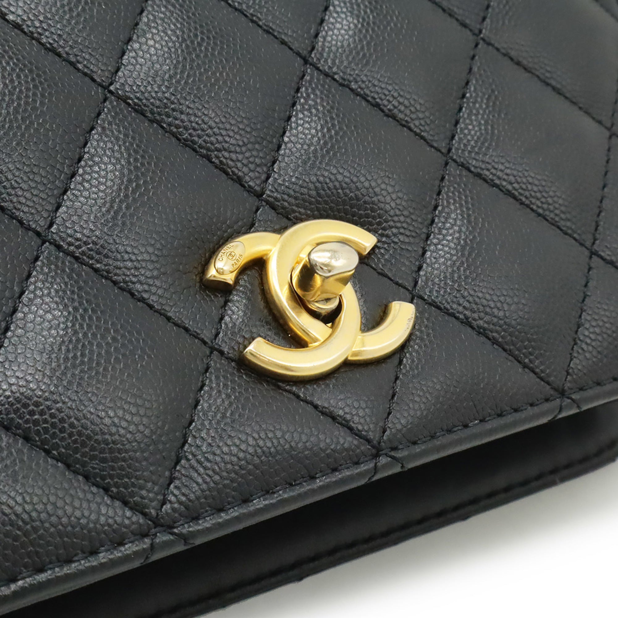 Chanel Matelasse Black Grained Calfskin Handbag Shoulder Bag (Pre-Owned)