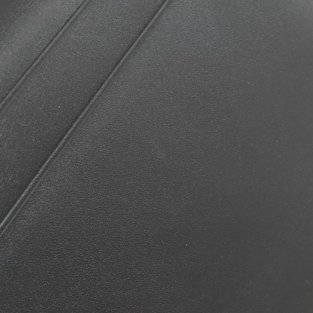 Dunhill Black Leather Long Bill Wallet (Bi-Fold) (Pre-Owned)