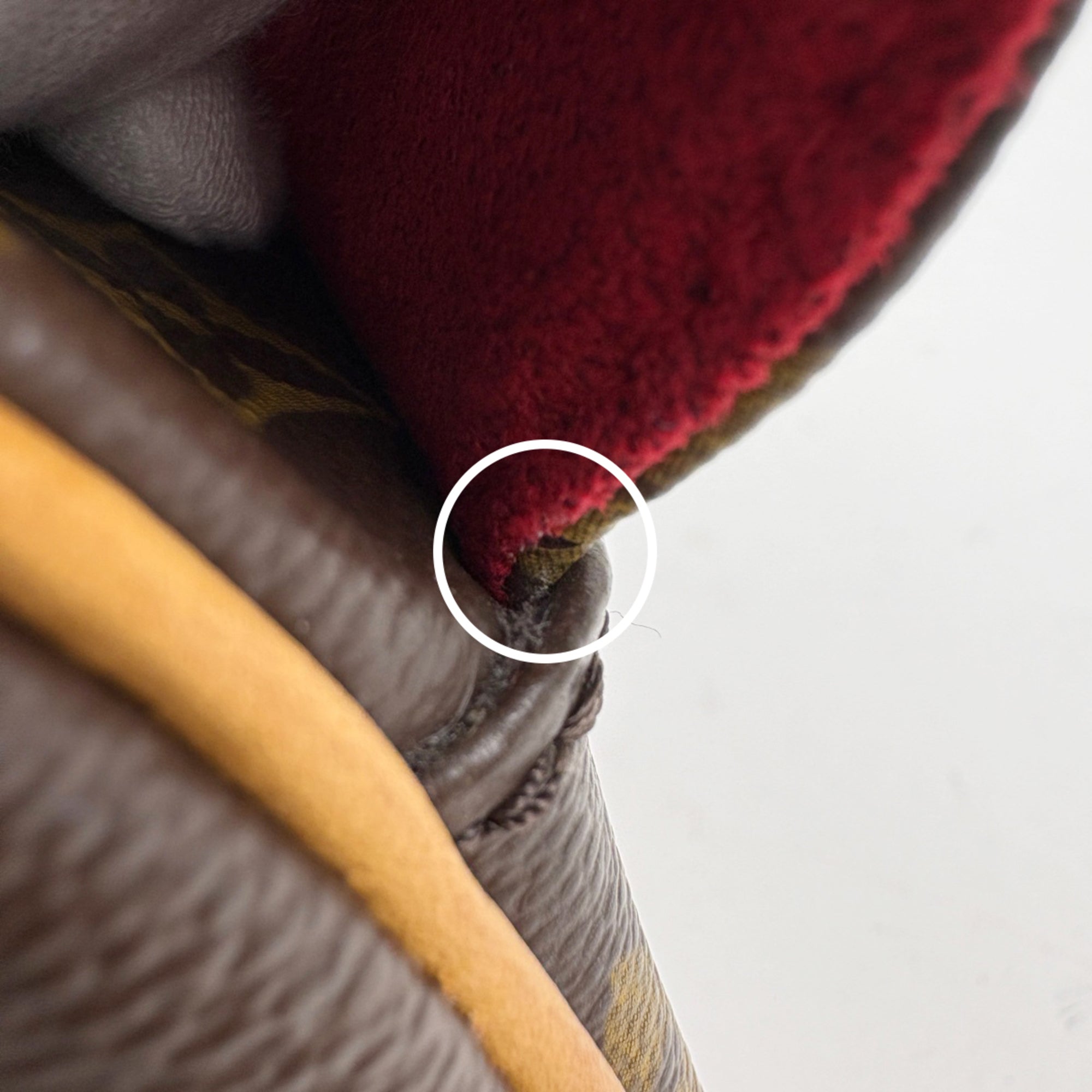 Louis Vuitton Brown Monogram Handbag (Pre-Owned)
