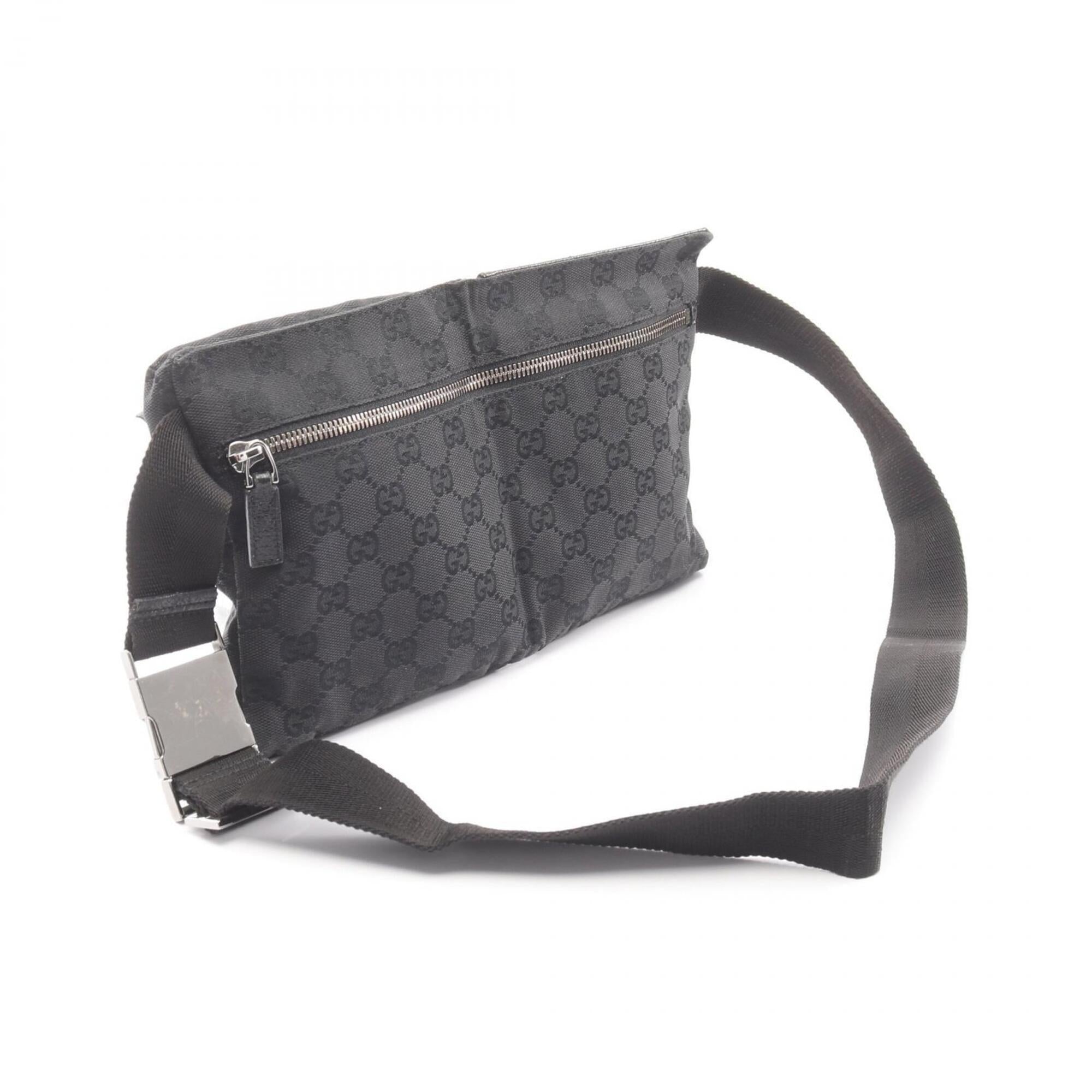 Gucci Black Canvas Leather Fanny Pack Handbag (Pre-Owned)