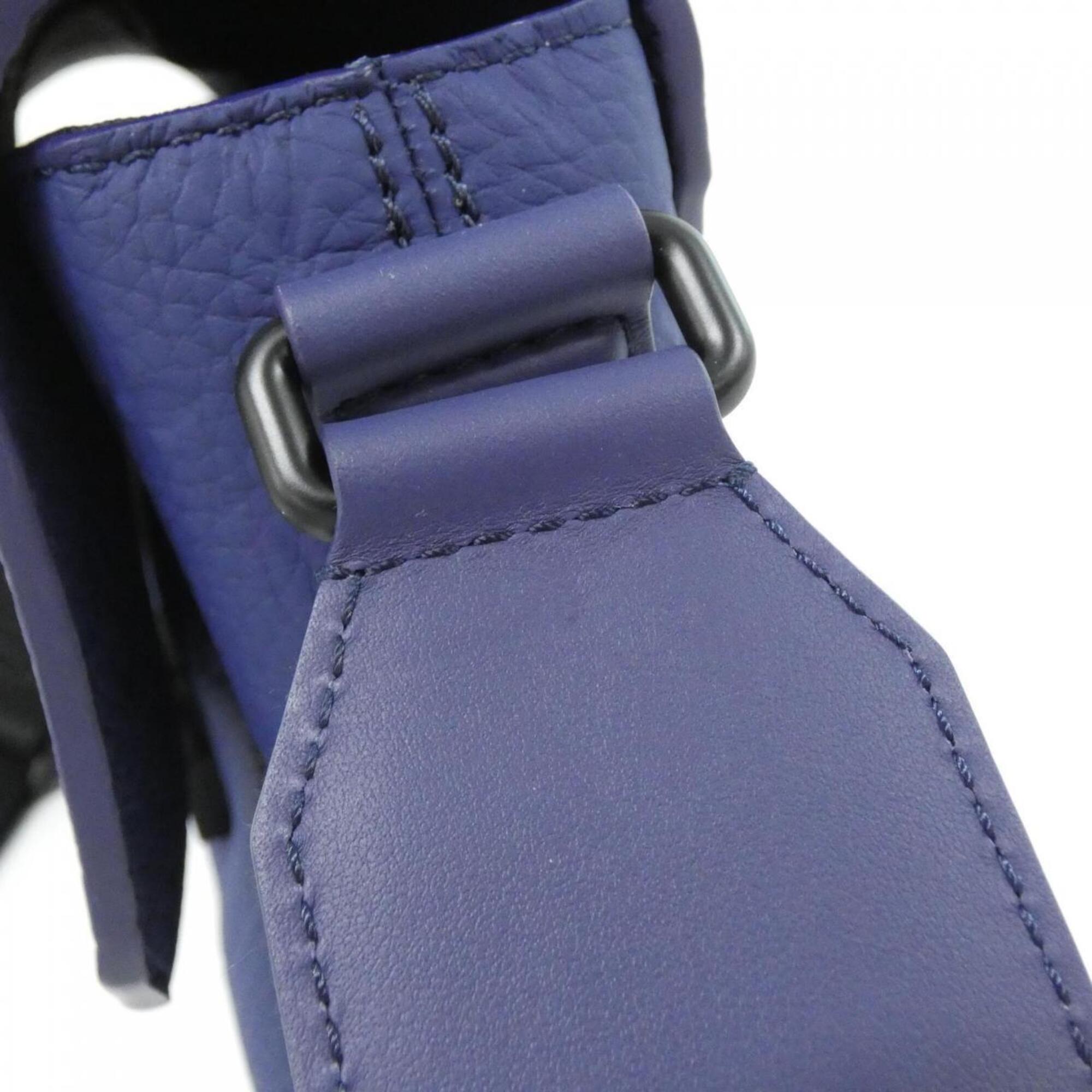 Louis Vuitton Blue Nuit Leather Shoulder Bag (Pre-Owned)
