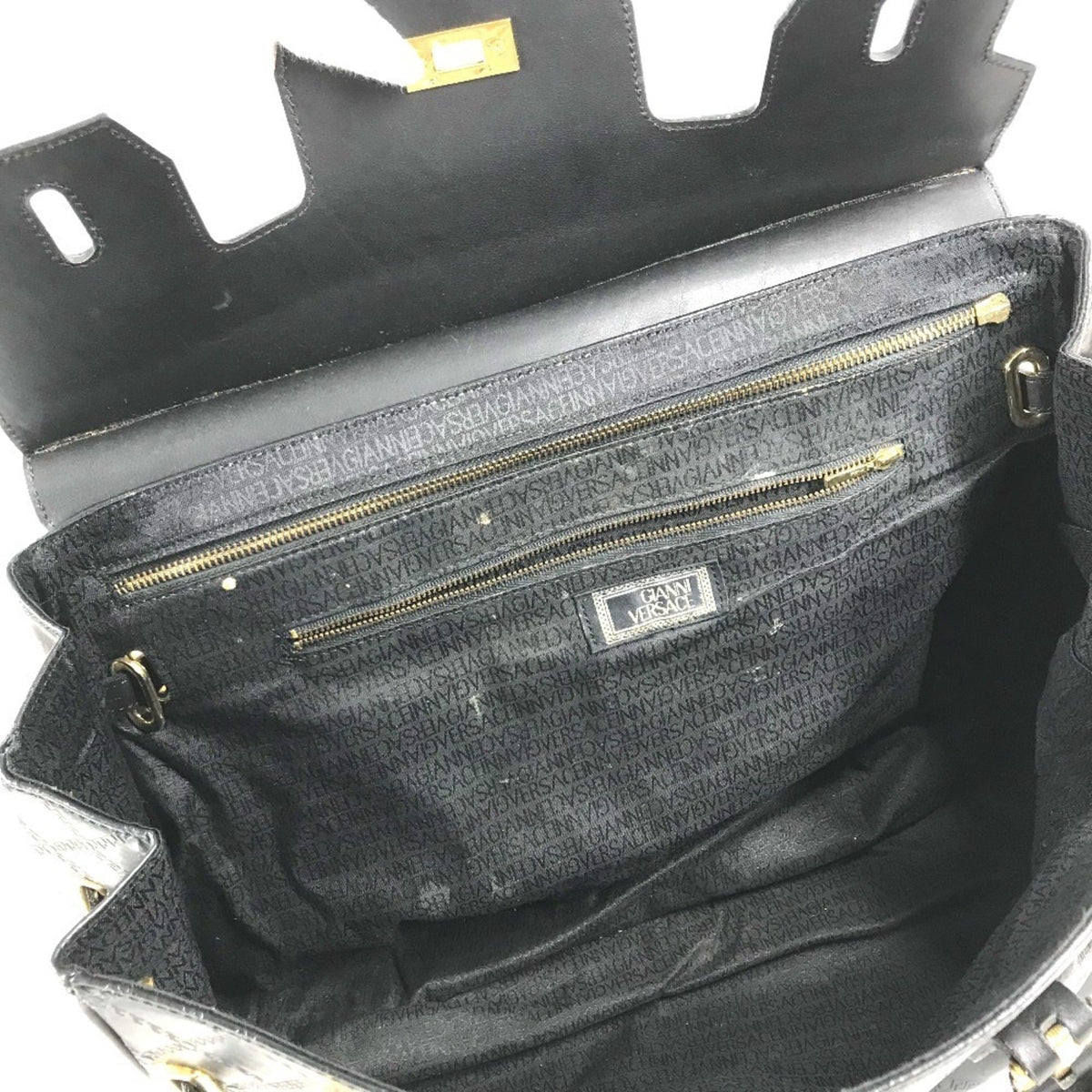 Versace Black Leather Boston Bag Handbag (Pre-Owned)