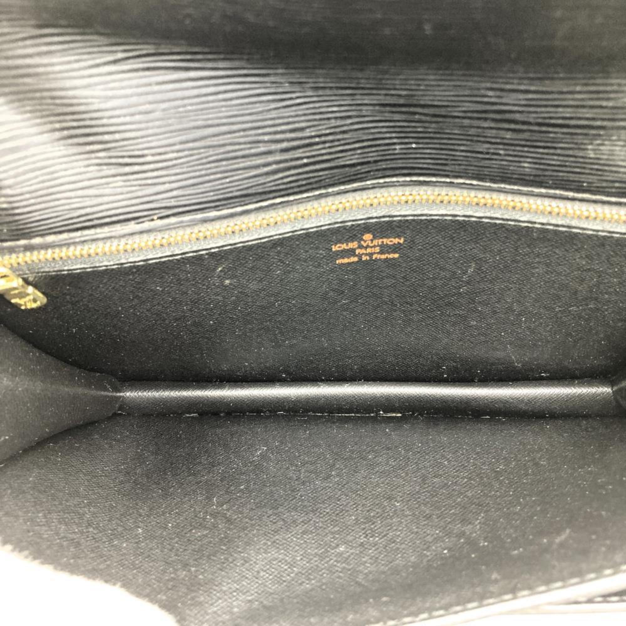 Louis Vuitton Black Noir Epi Leather Clutch Bag (Pre-Owned)