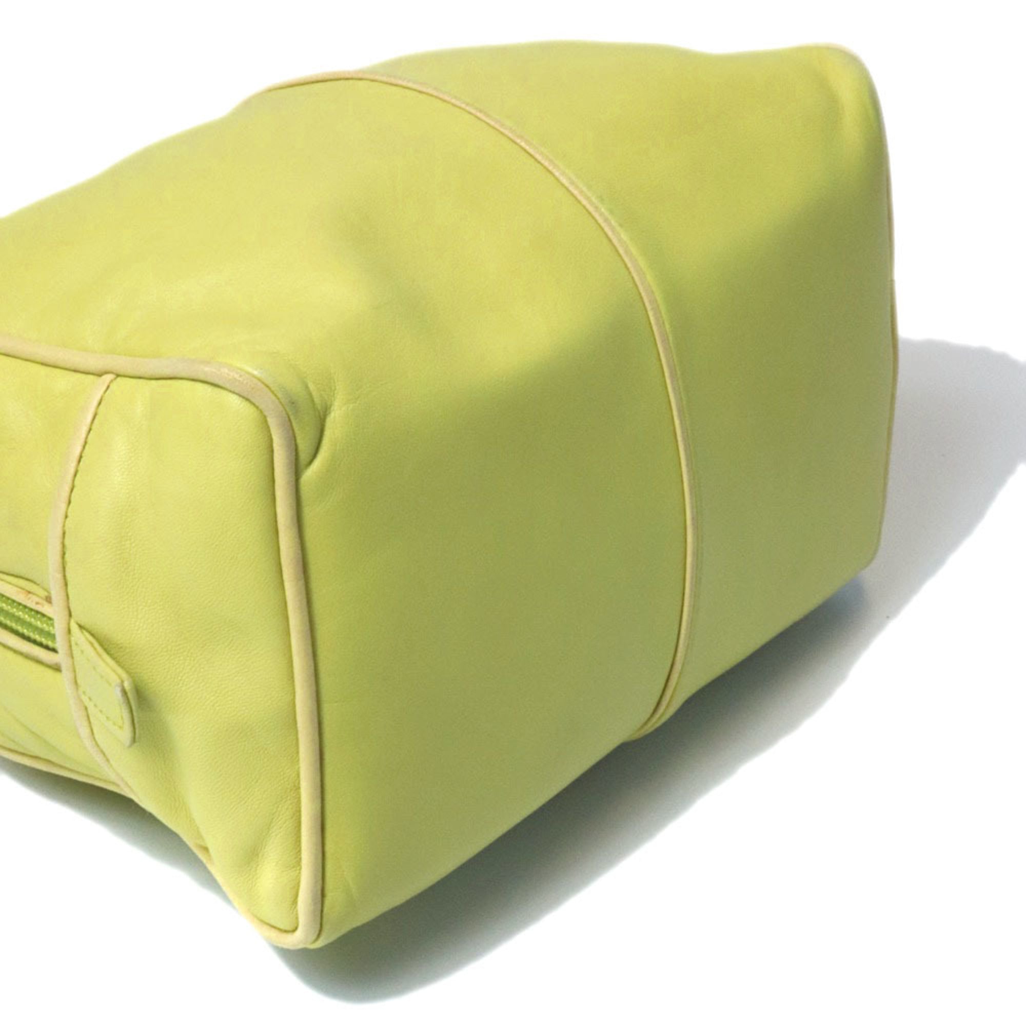 Loewe Green Leather Handbag (Pre-Owned)