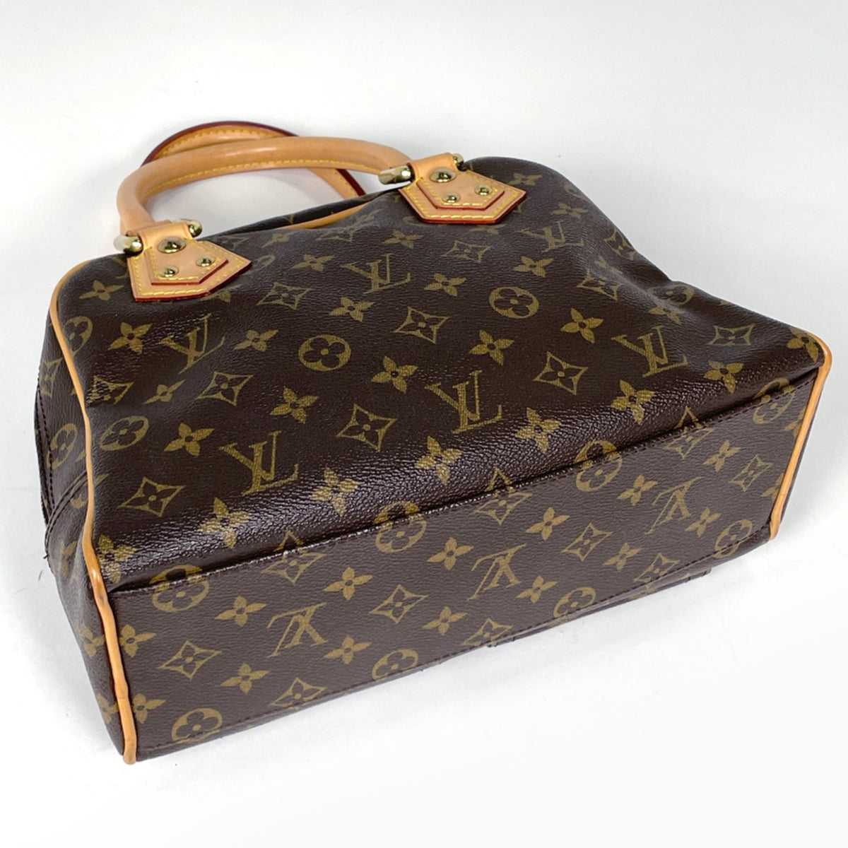 Louis Vuitton Brown Monogram Handbag (Pre-Owned)