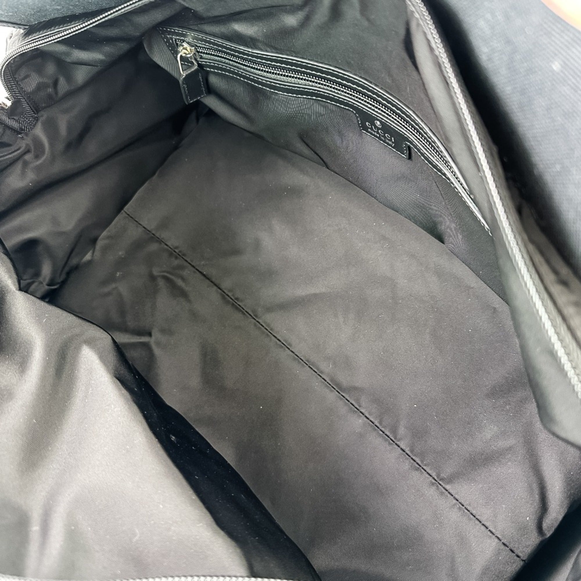 Gucci Black Nylon Boston Bag (Pre-Owned)