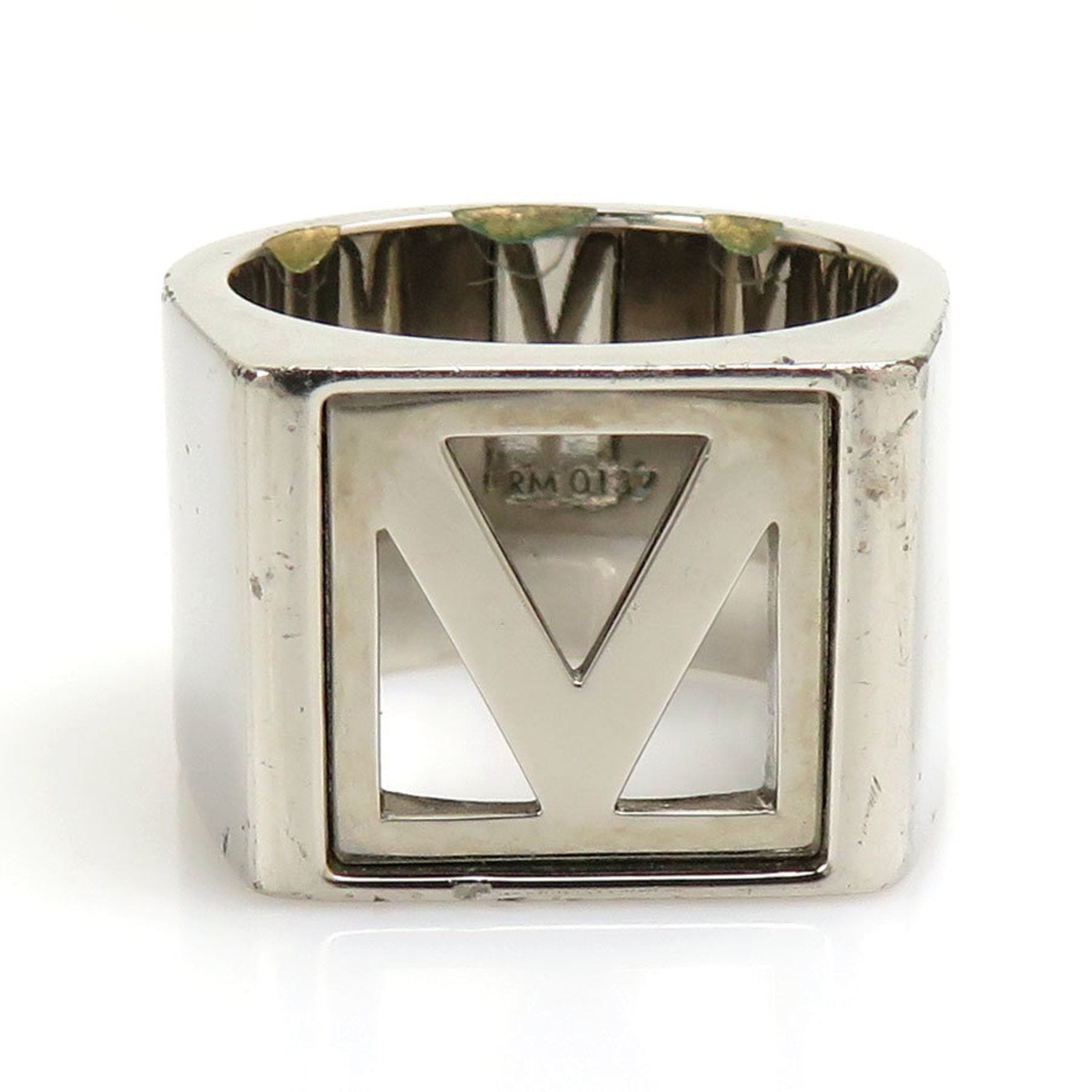 Louis Vuitton Silver Metal Band Ring (Pre-Owned)