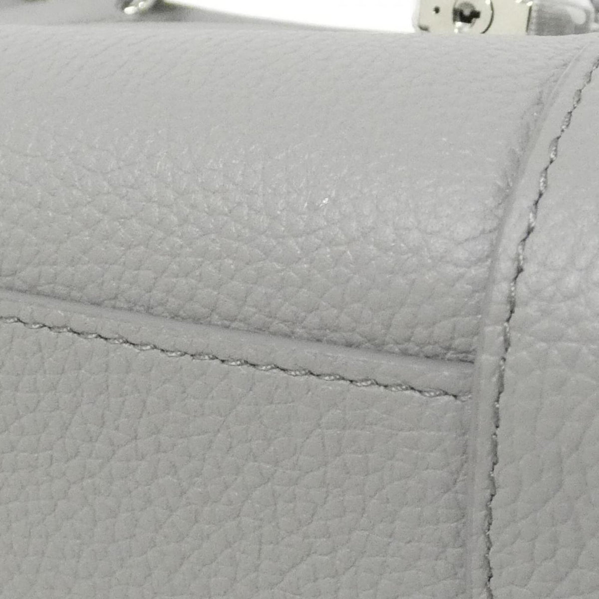 Loewe Gray Leather Handbag (Pre-Owned)