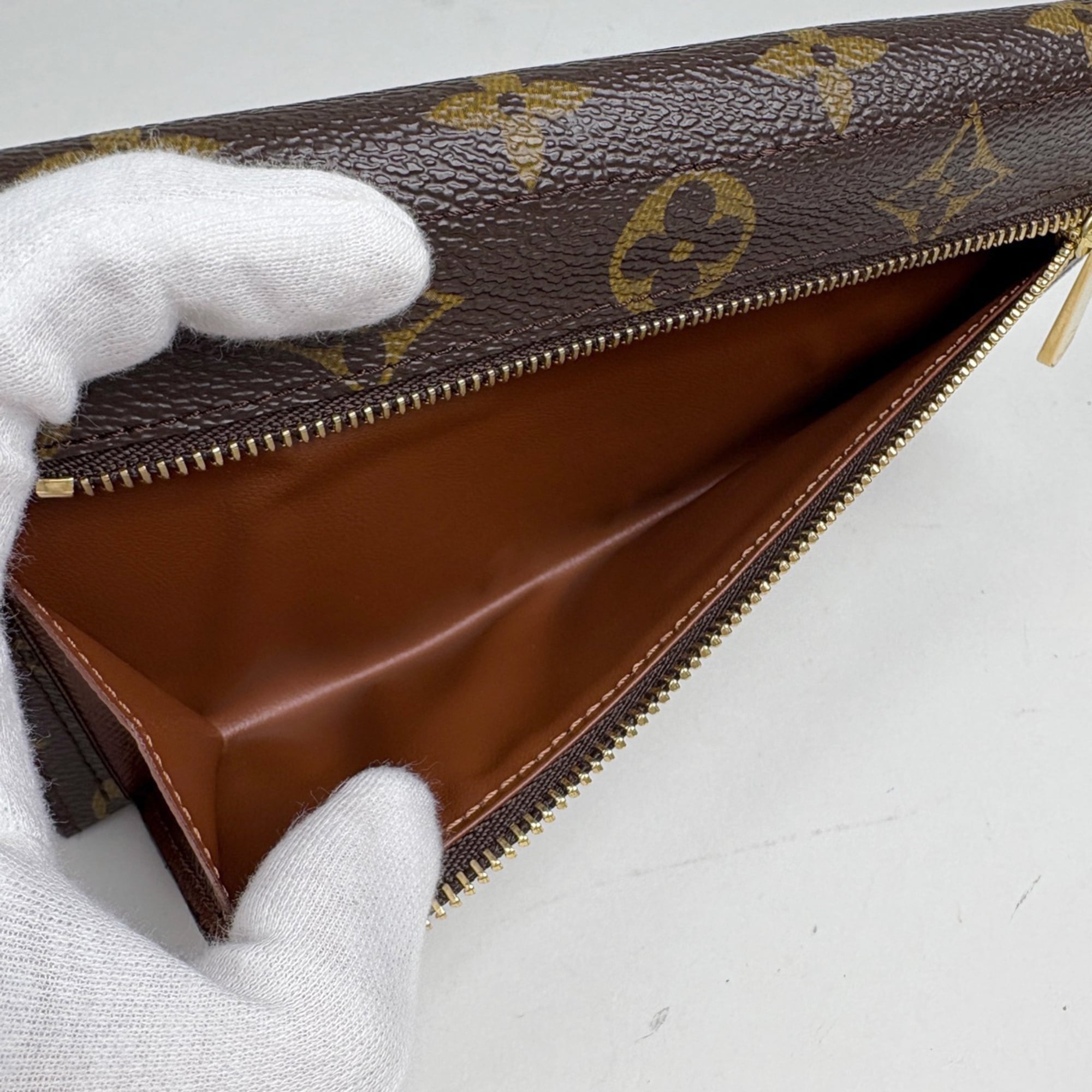 Louis Vuitton Brown Monogram Monogram Wallet (Tri-Fold) (Pre-Owned)