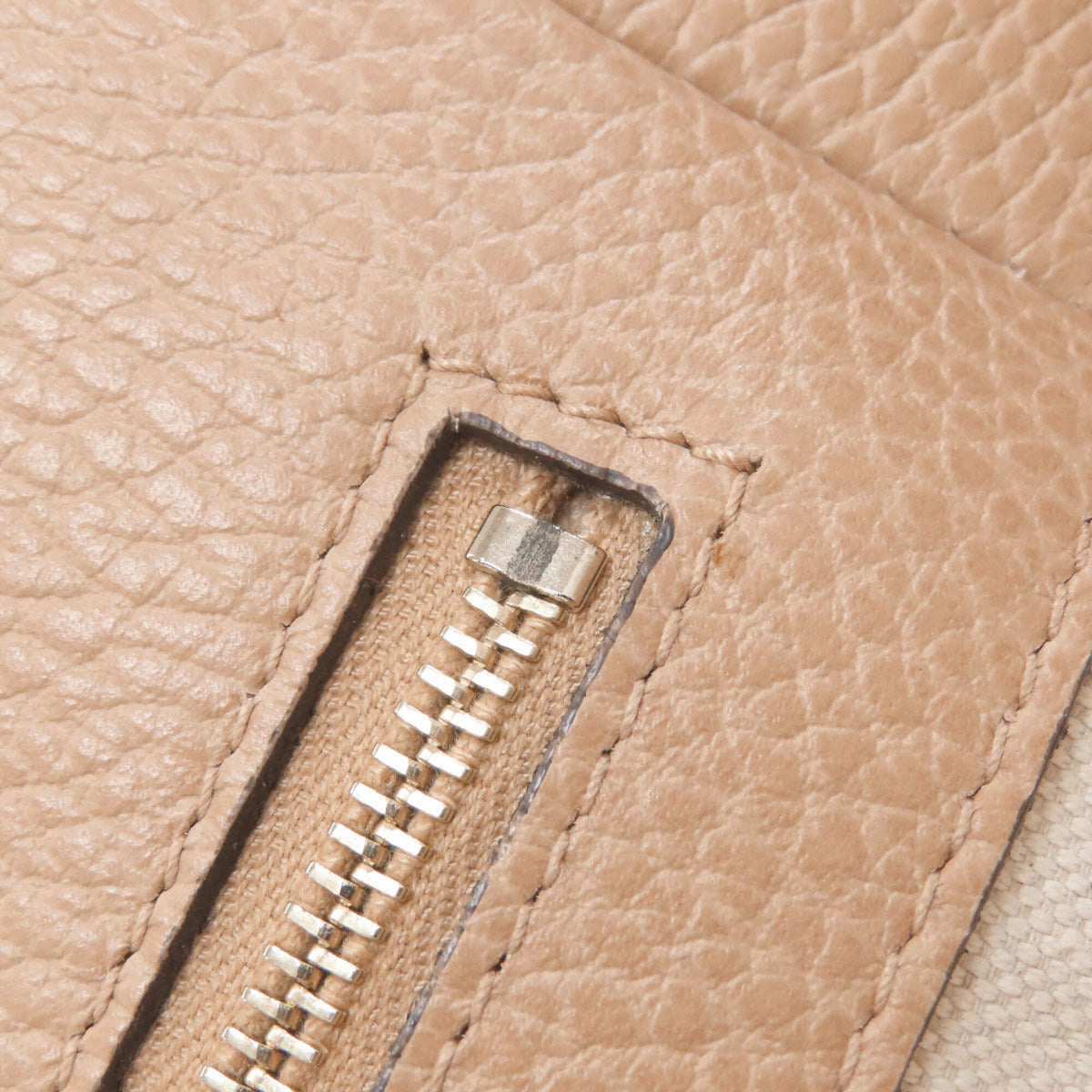 Gucci Beige Canvas Tote Bag (Pre-Owned)