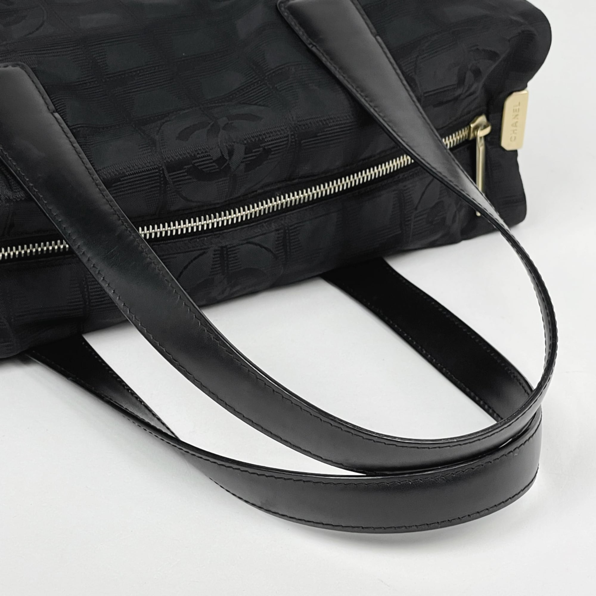 Chanel New Travel Line Black Jacquard Nylon Leather Handbag (Pre-Owned)