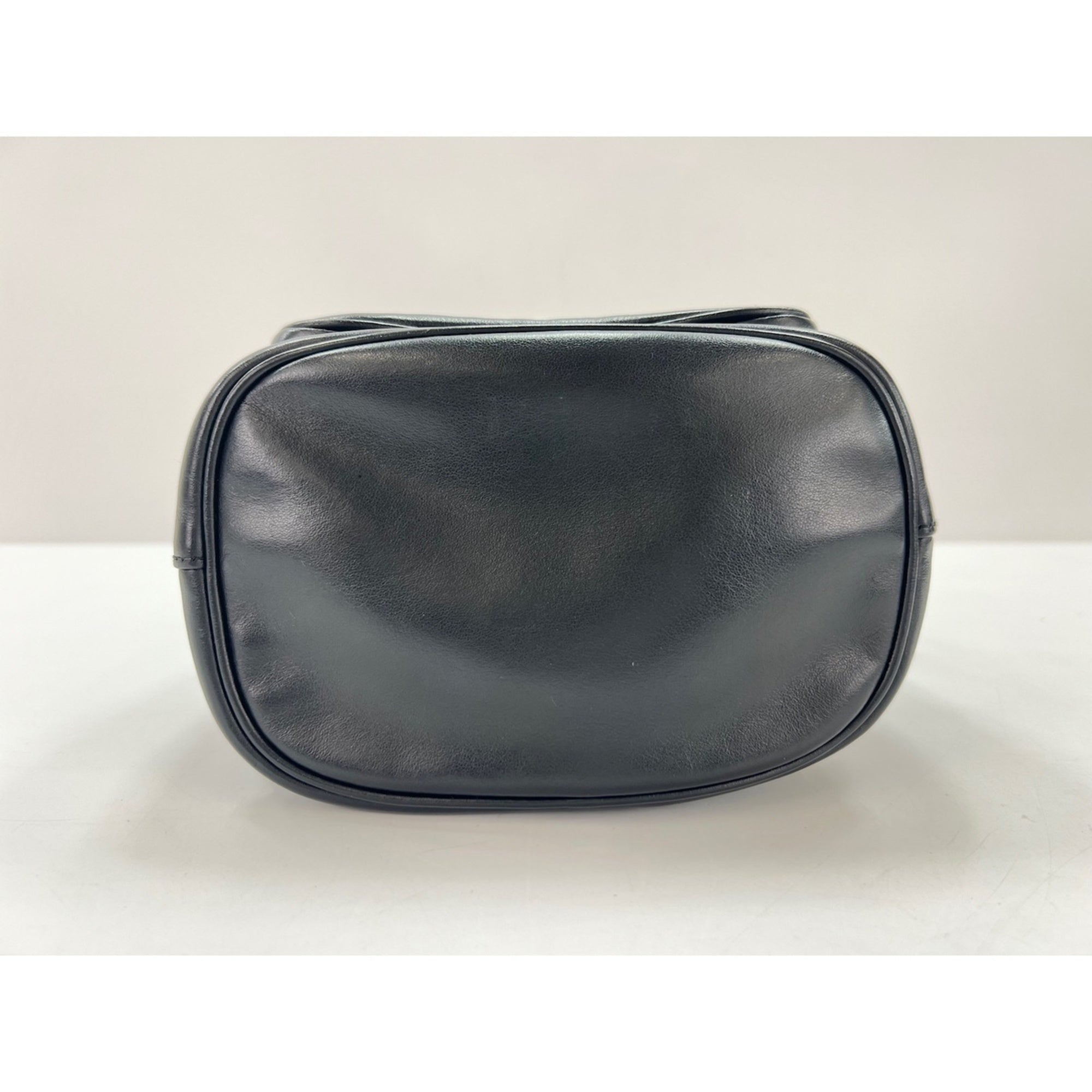 Prada Black Shoulder Bag (Pre-Owned)