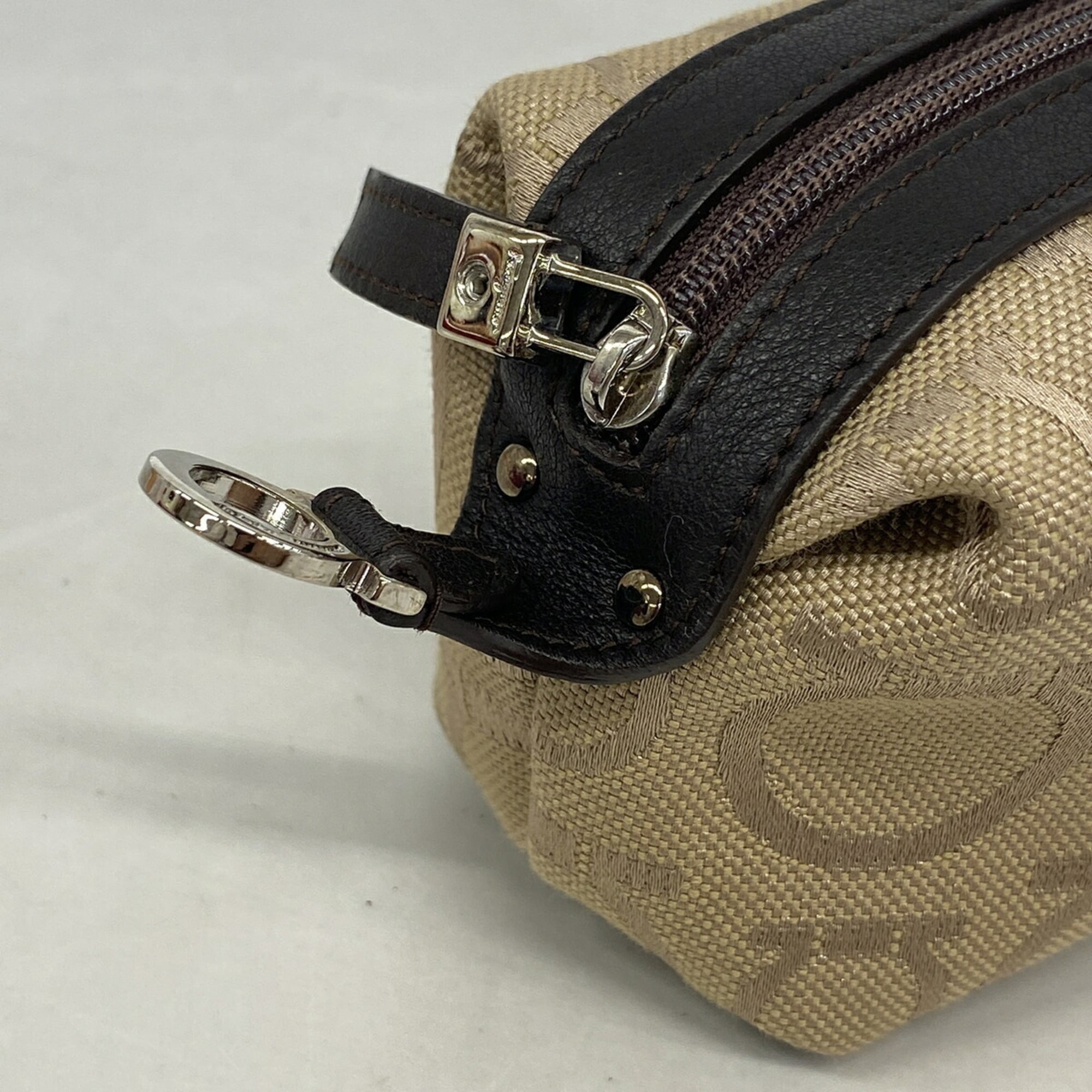 Salvatore Ferragamo Beige Canvas Pouch (Pre-Owned)