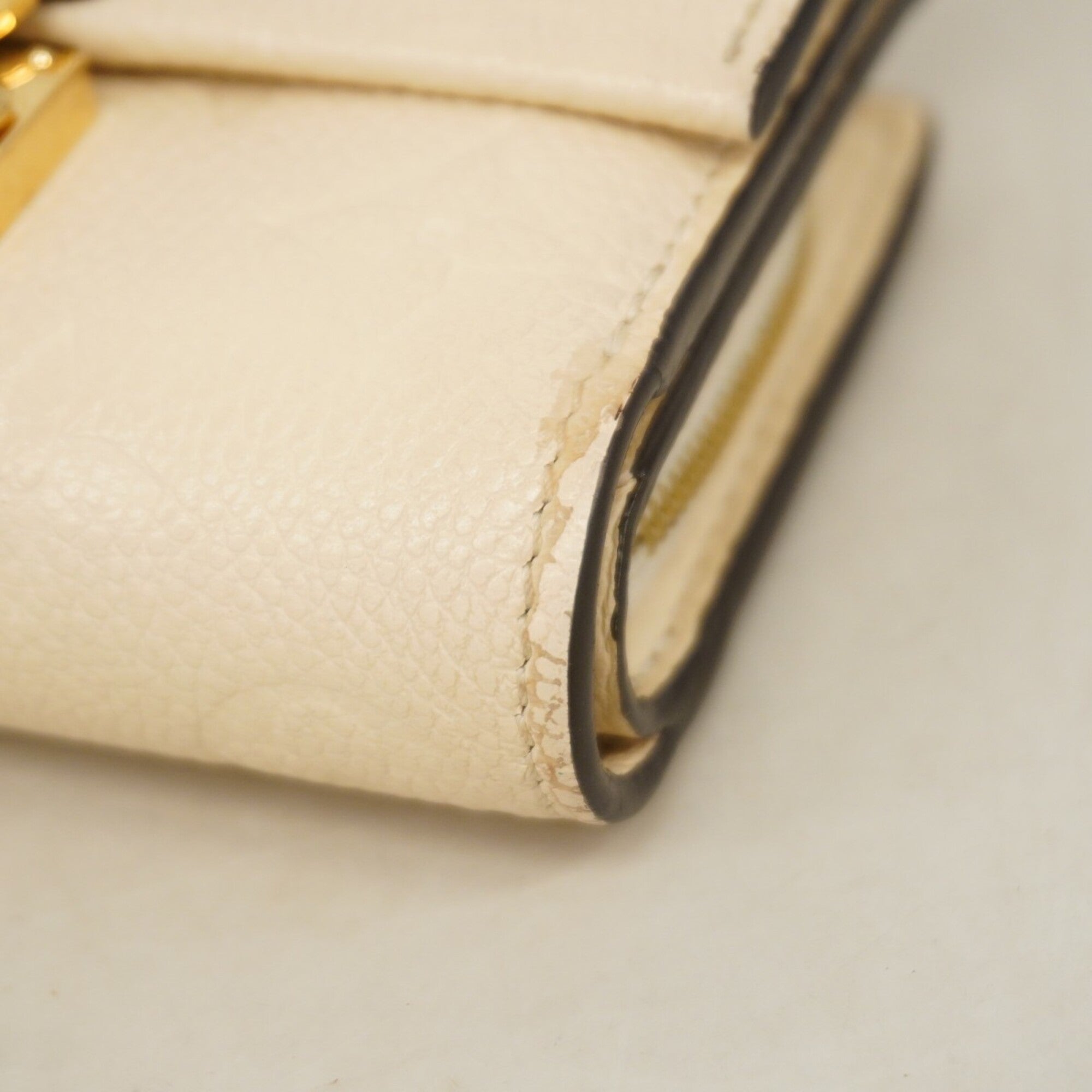 Louis Vuitton Cream Wallet (Tri-Fold) (Pre-Owned)