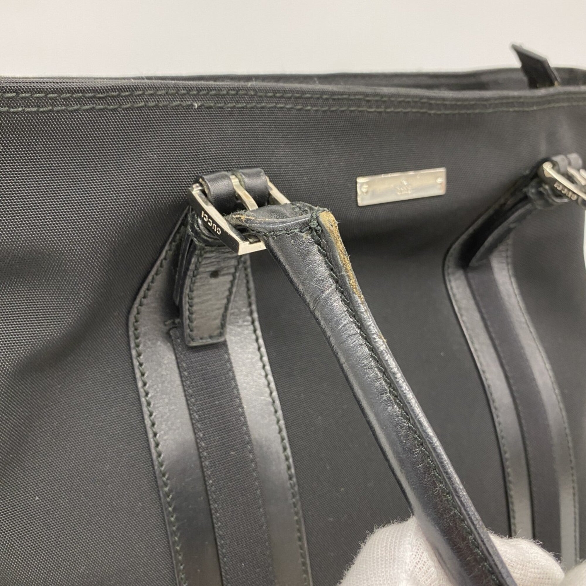 Gucci Black Nylon Tote Bag (Pre-Owned)
