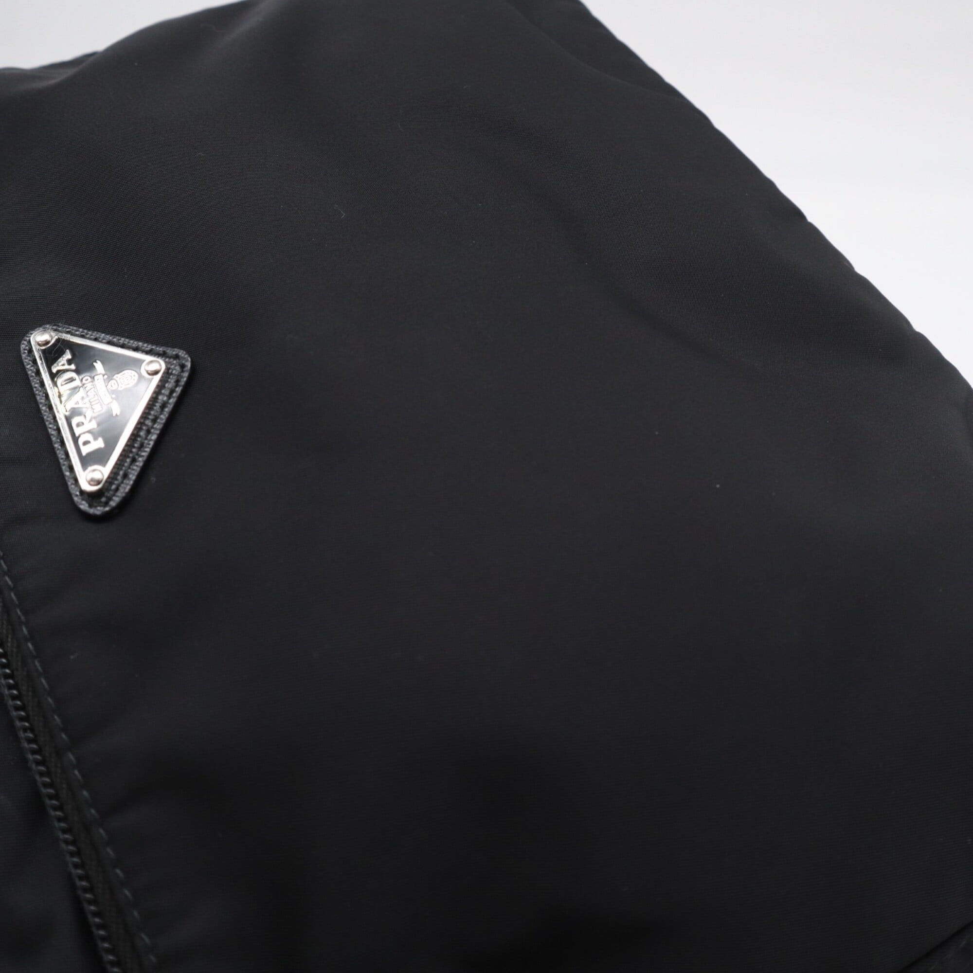 Prada Black Nylon Shoulder Bag (Pre-Owned)