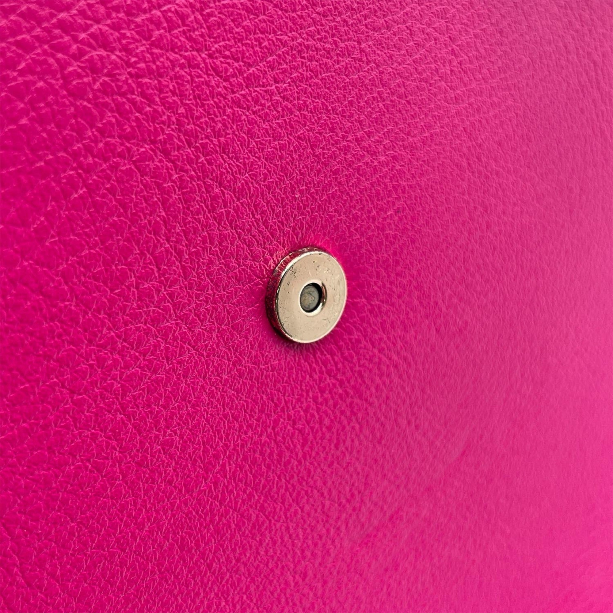 Saint Laurent Pink Leather Handbag (Pre-Owned)