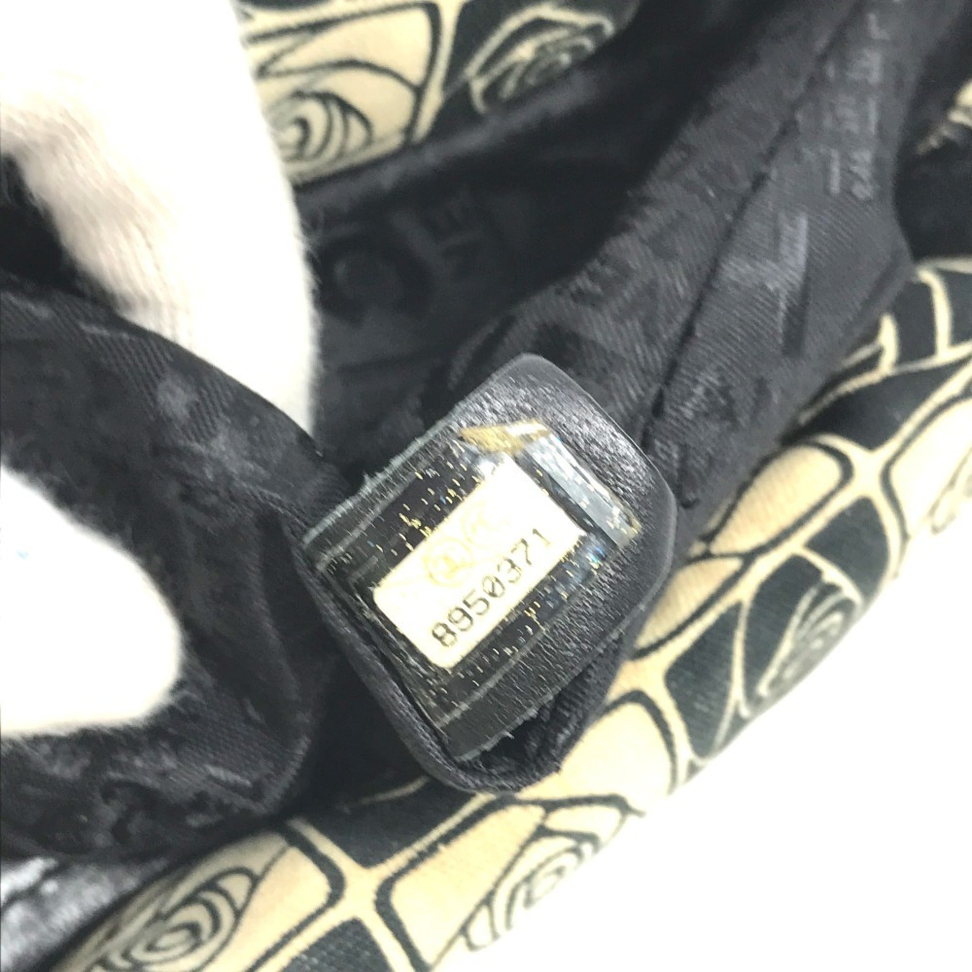 Chanel Camellia Black White Canvas Shoulder Bag Tote Bag (Pre-Owned)