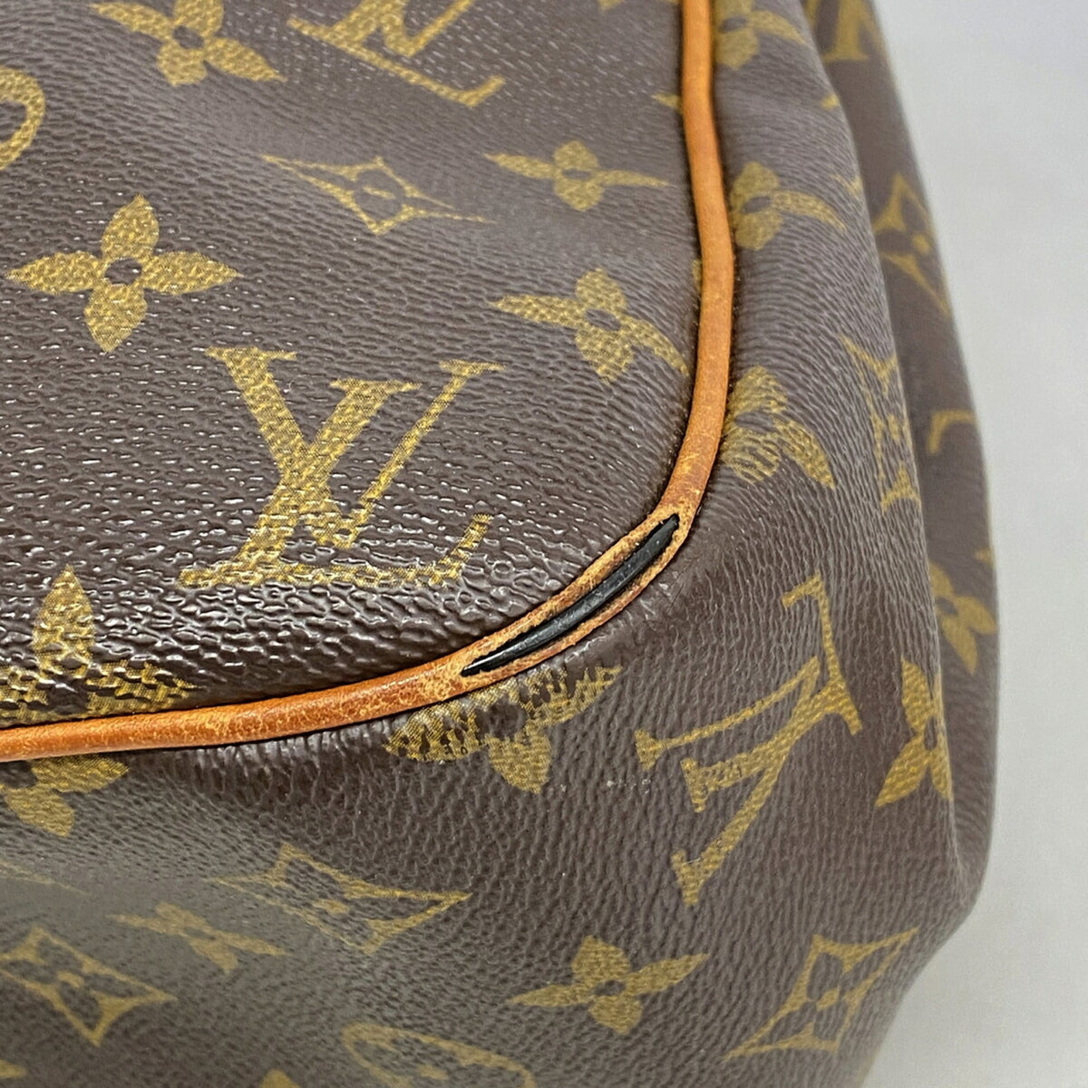 Louis Vuitton Brown Tote Bag (Pre-Owned)