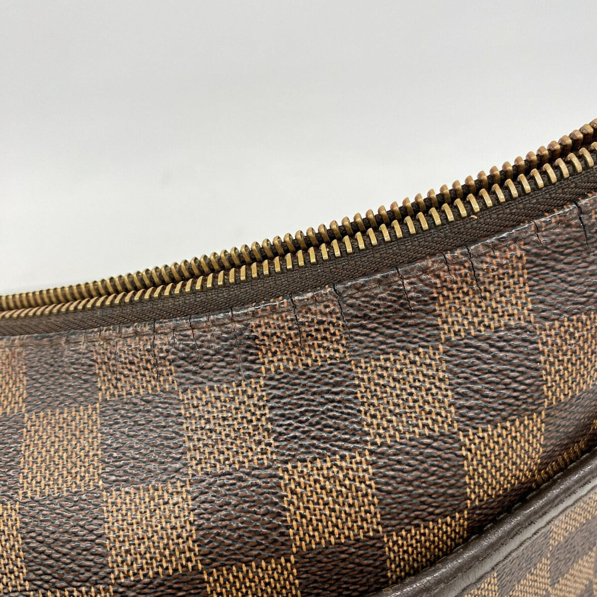 Louis Vuitton Ebene Shoulder Bag (Pre-Owned)