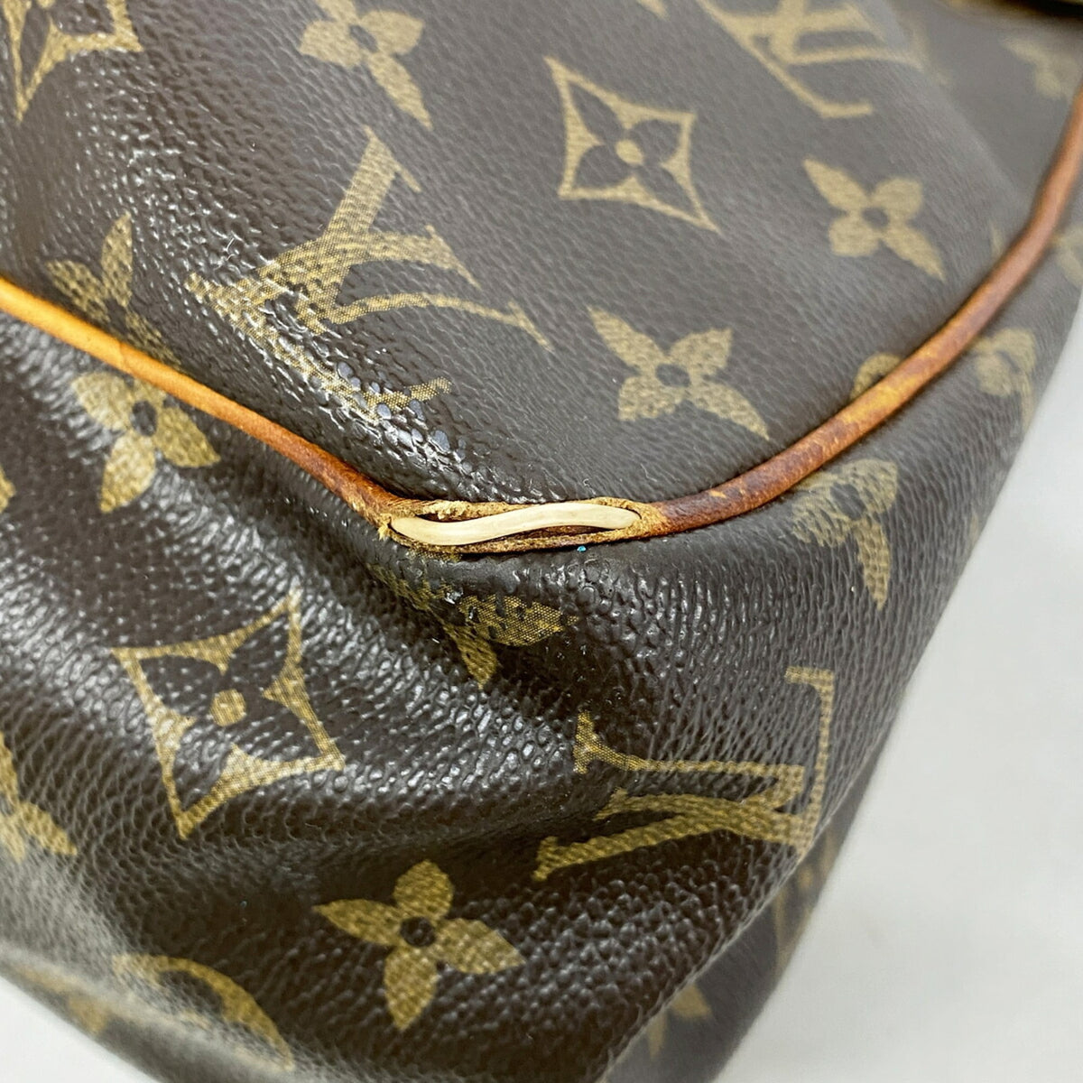 Louis Vuitton Brown Tote Bag (Pre-Owned)
