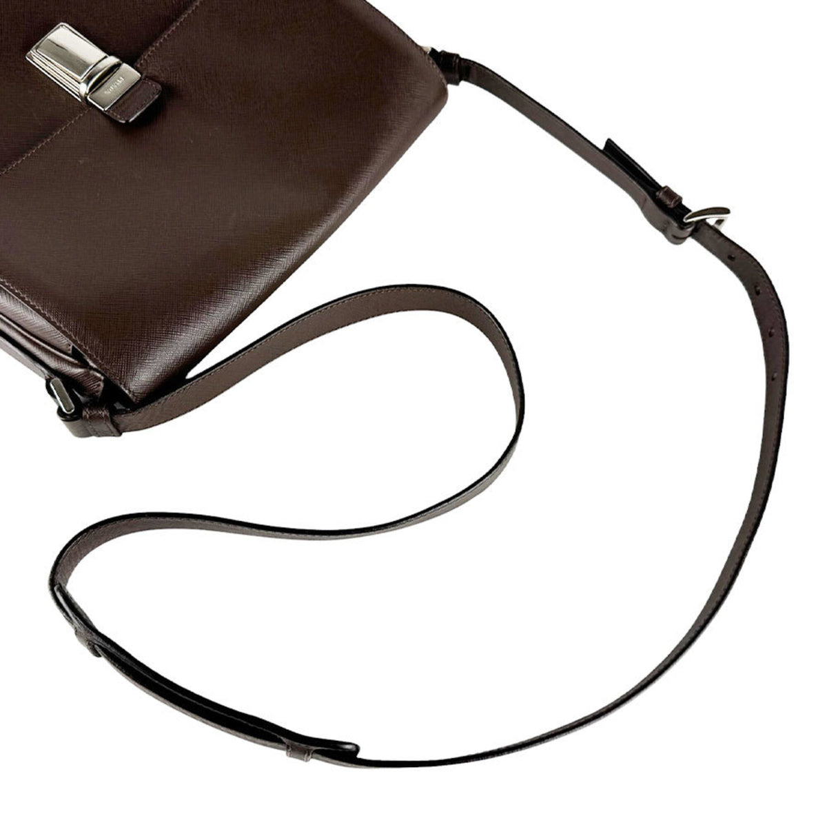 Prada Brown Leather Shoulder Bag (Pre-Owned)