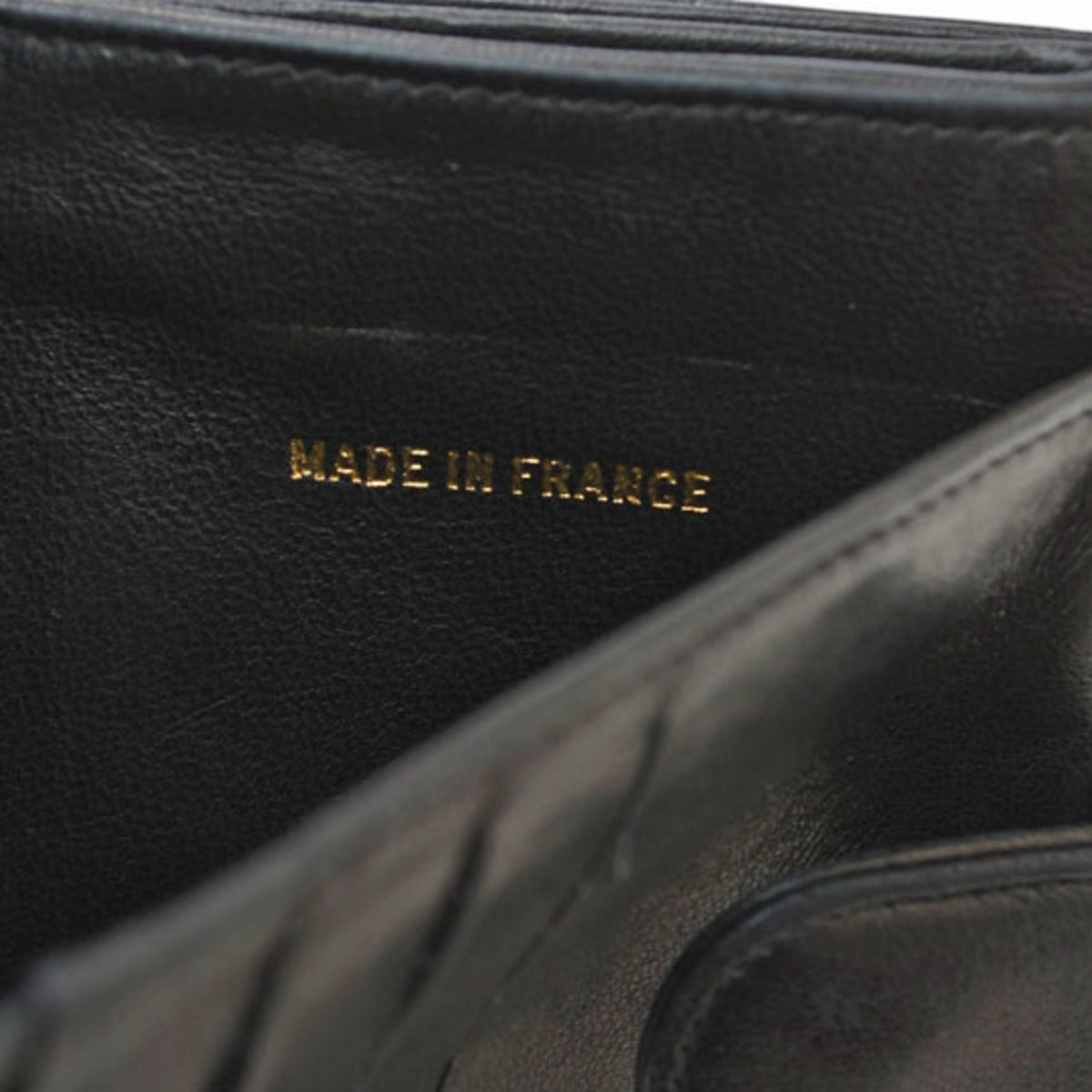 Chanel Black Leather Wallet (Bi-Fold) (Pre-Owned)