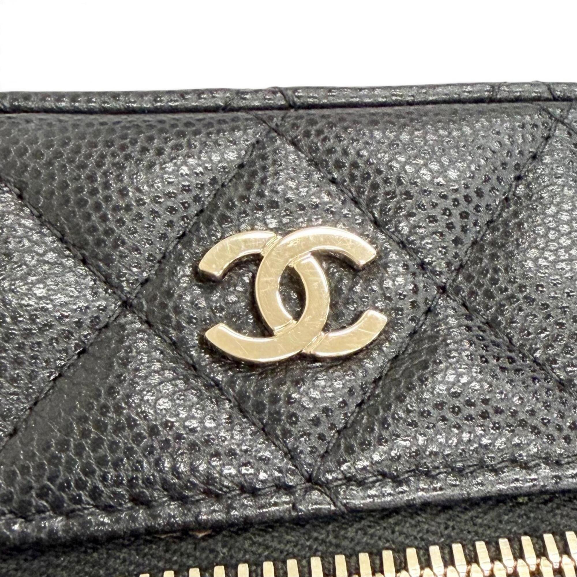 Chanel Black Grained Calfskin Shoulder Bag (Pre-Owned)