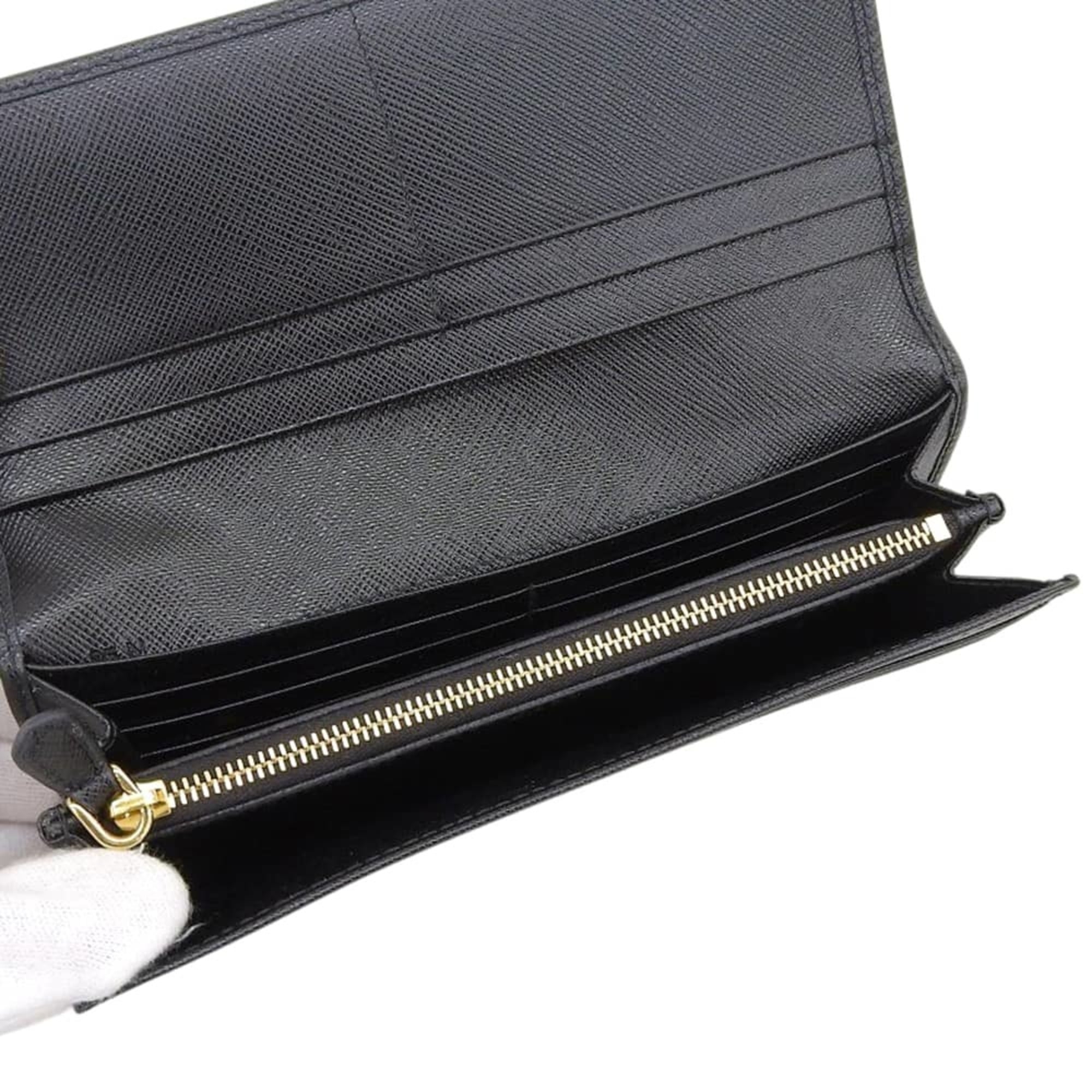 Prada Black Saffiano Triangle Long Wallet (Bi-Fold) (Pre-Owned)