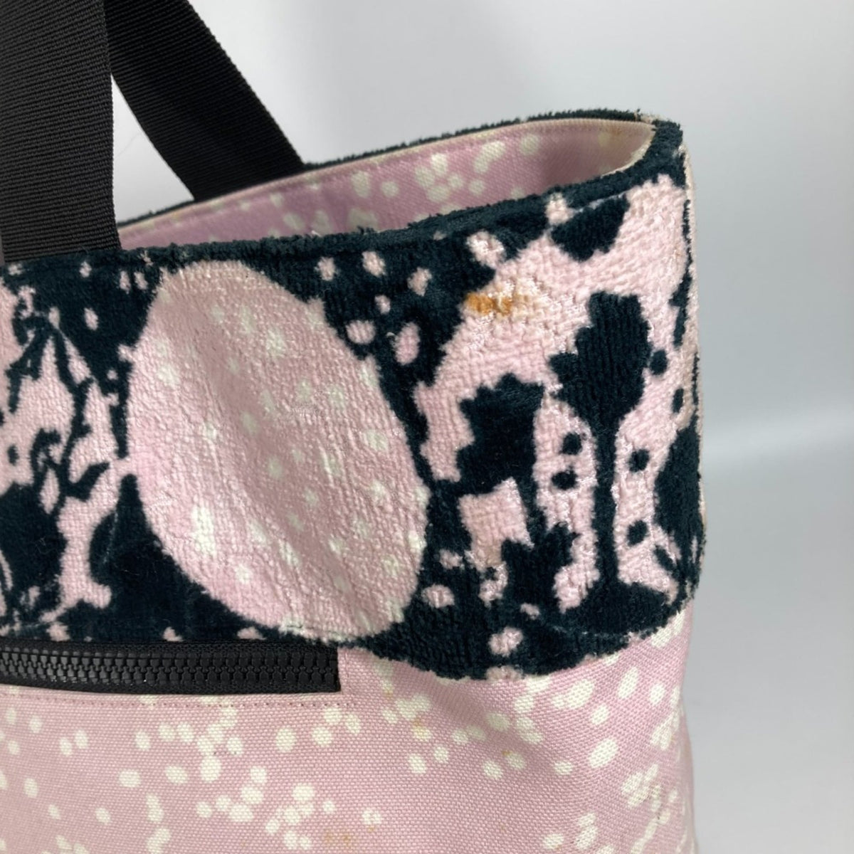Chanel Pink Cotton Shoulder Bag (Pre-Owned)