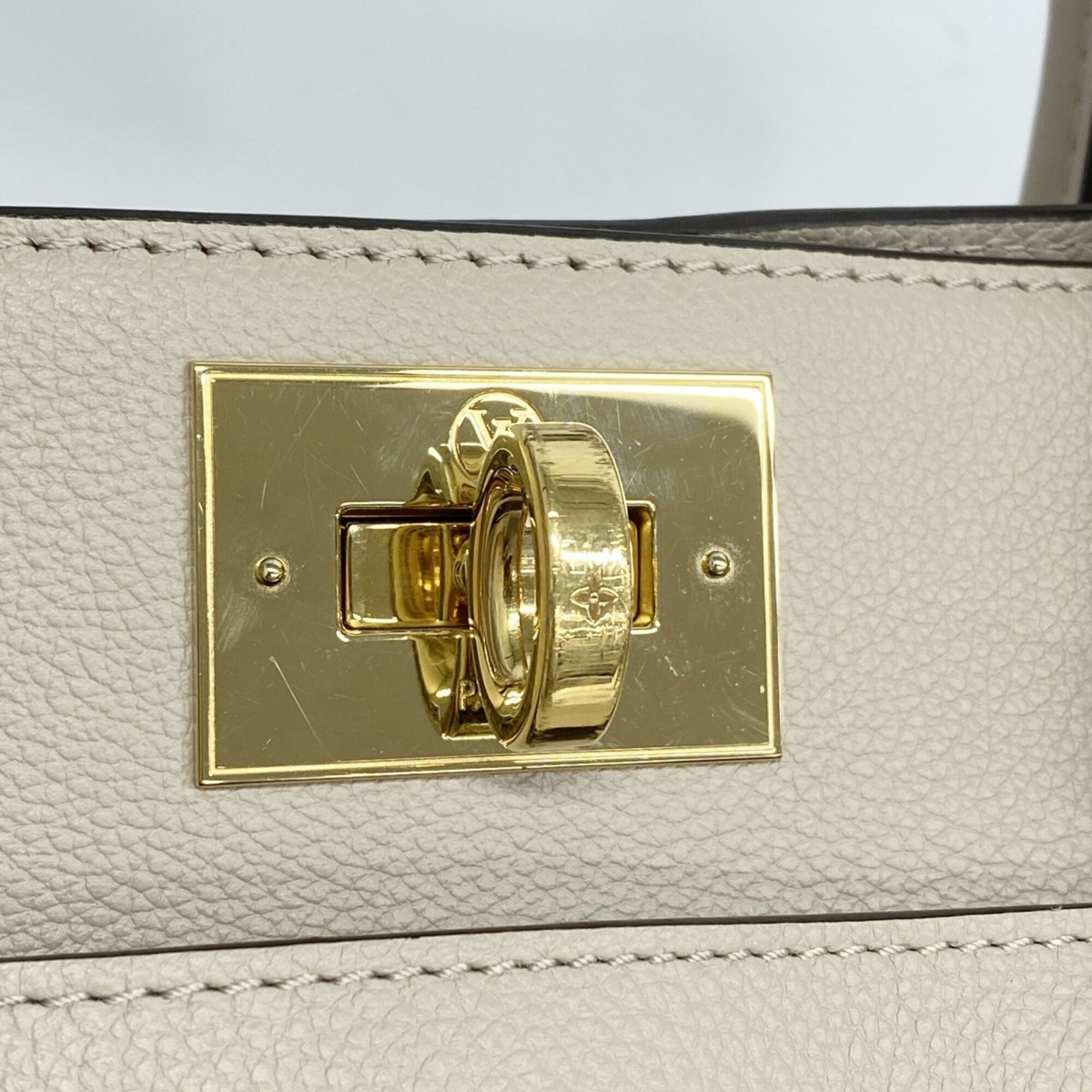 Louis Vuitton Brown Grayish Handbag (Pre-Owned)