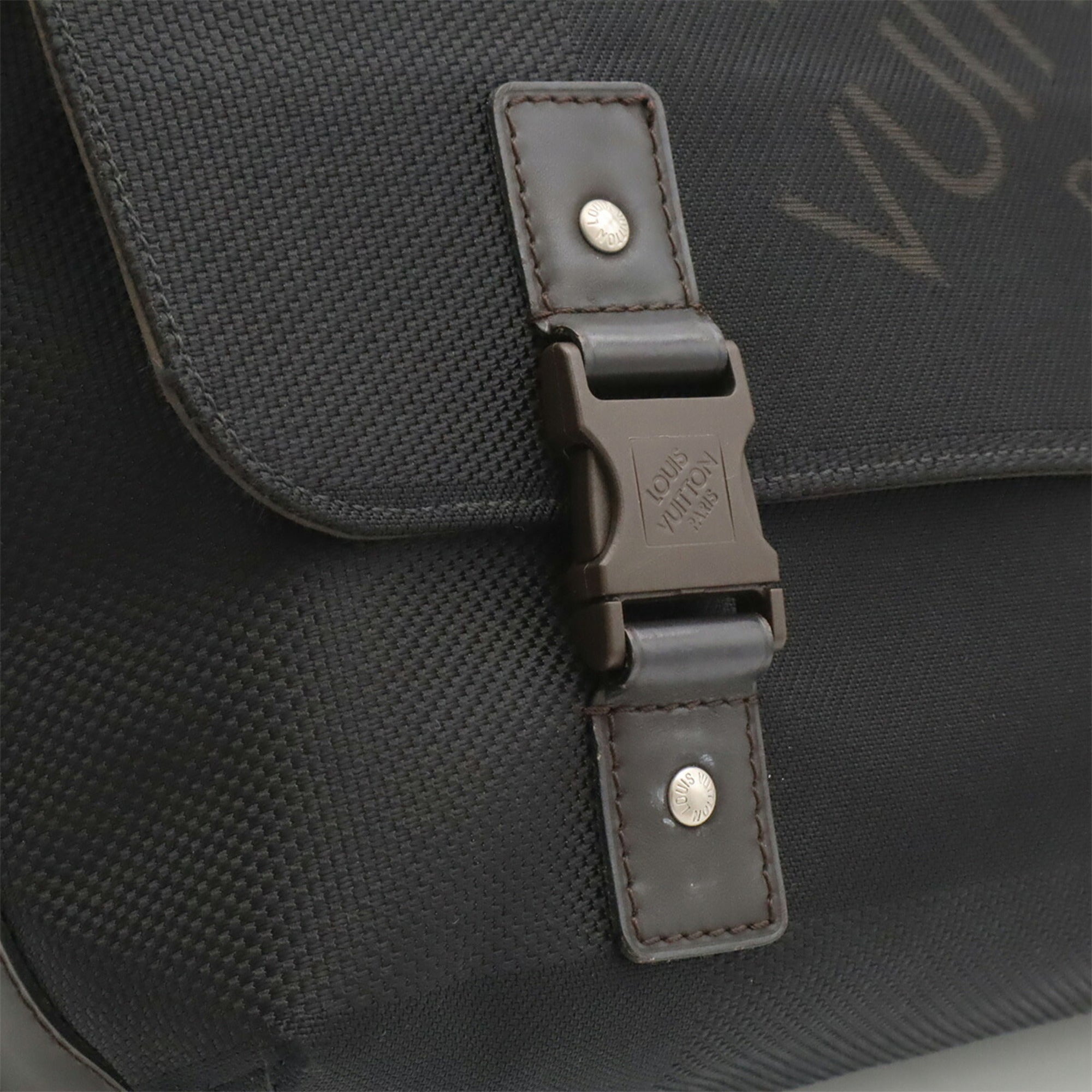 Louis Vuitton Black Noir White Damier Geant Handbag Shoulder Bag (Pre-Owned)