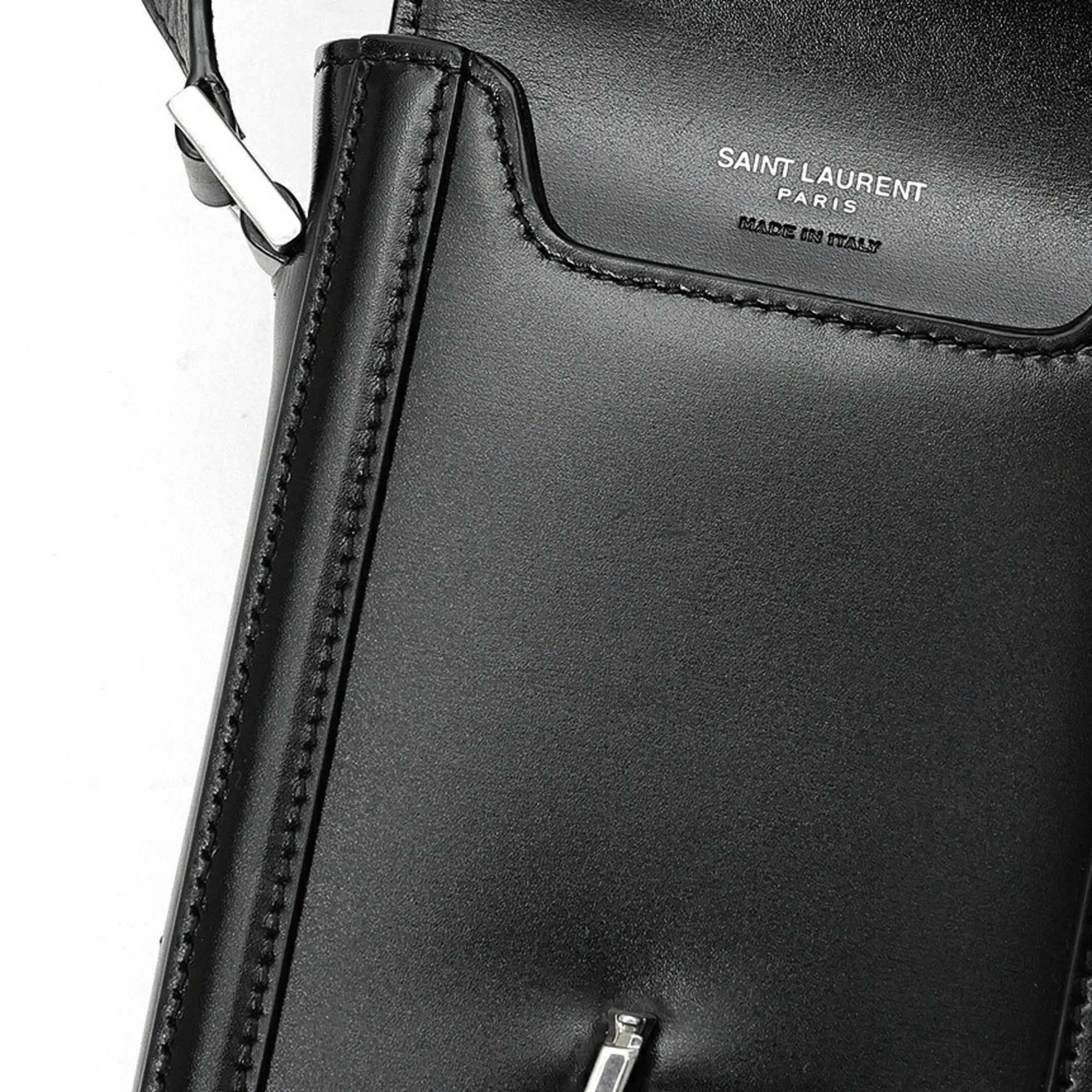 Saint Laurent Black Leather Shoulder Bag (Pre-Owned)