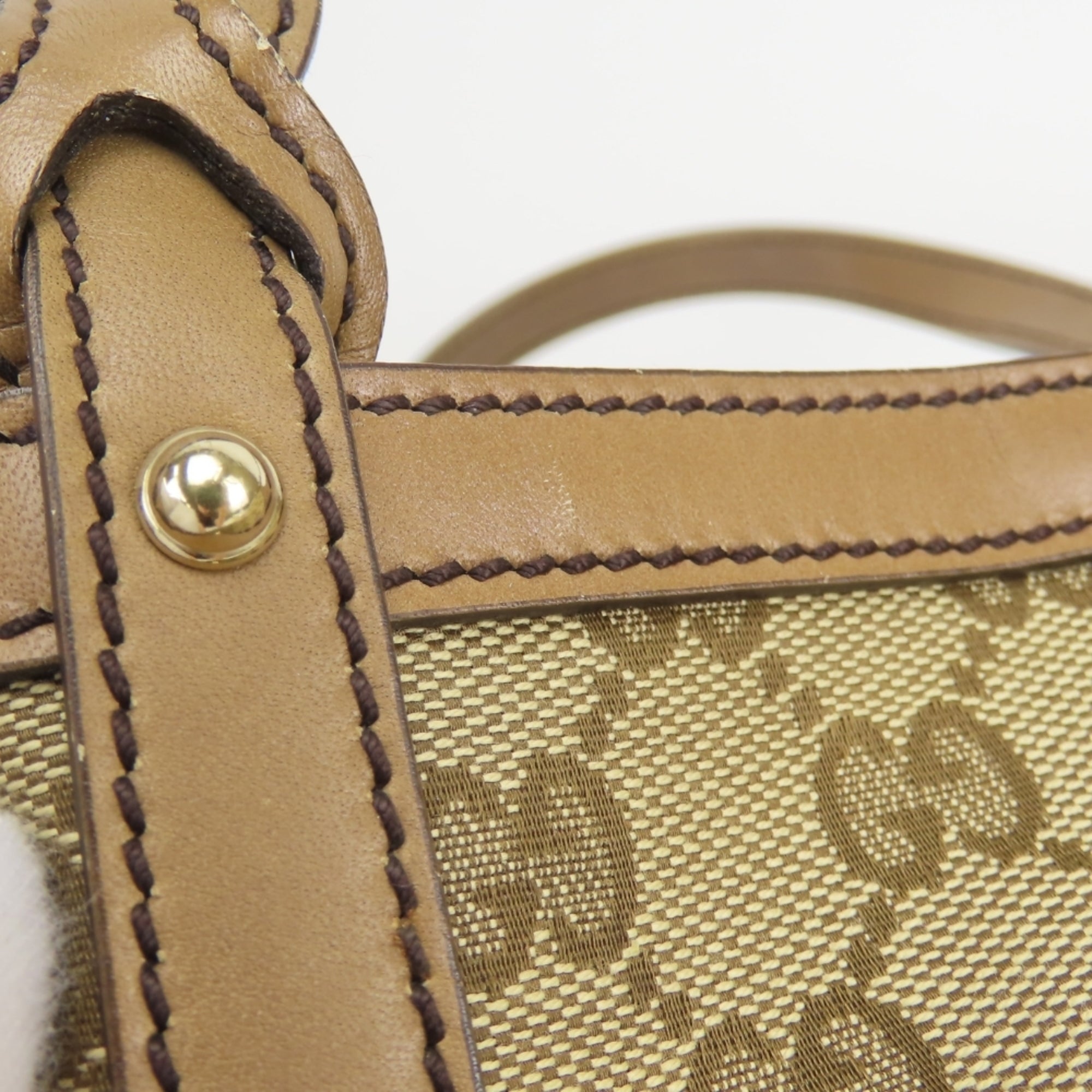 Gucci Brown Gg Canvas Pouch Tote Bag (Pre-Owned)