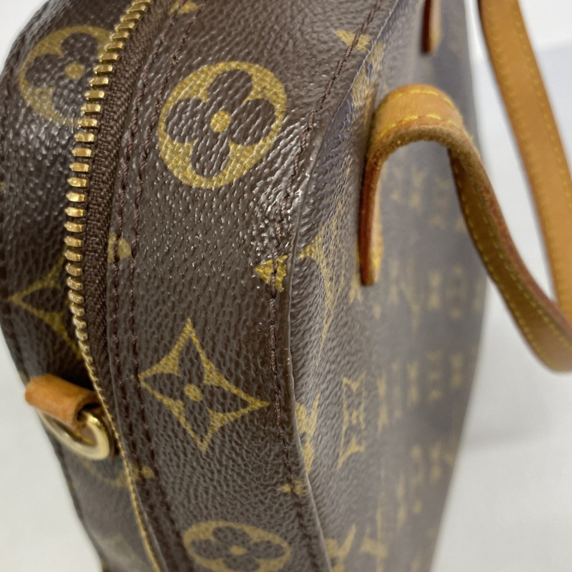 Louis Vuitton Brown Handbag (Pre-Owned)