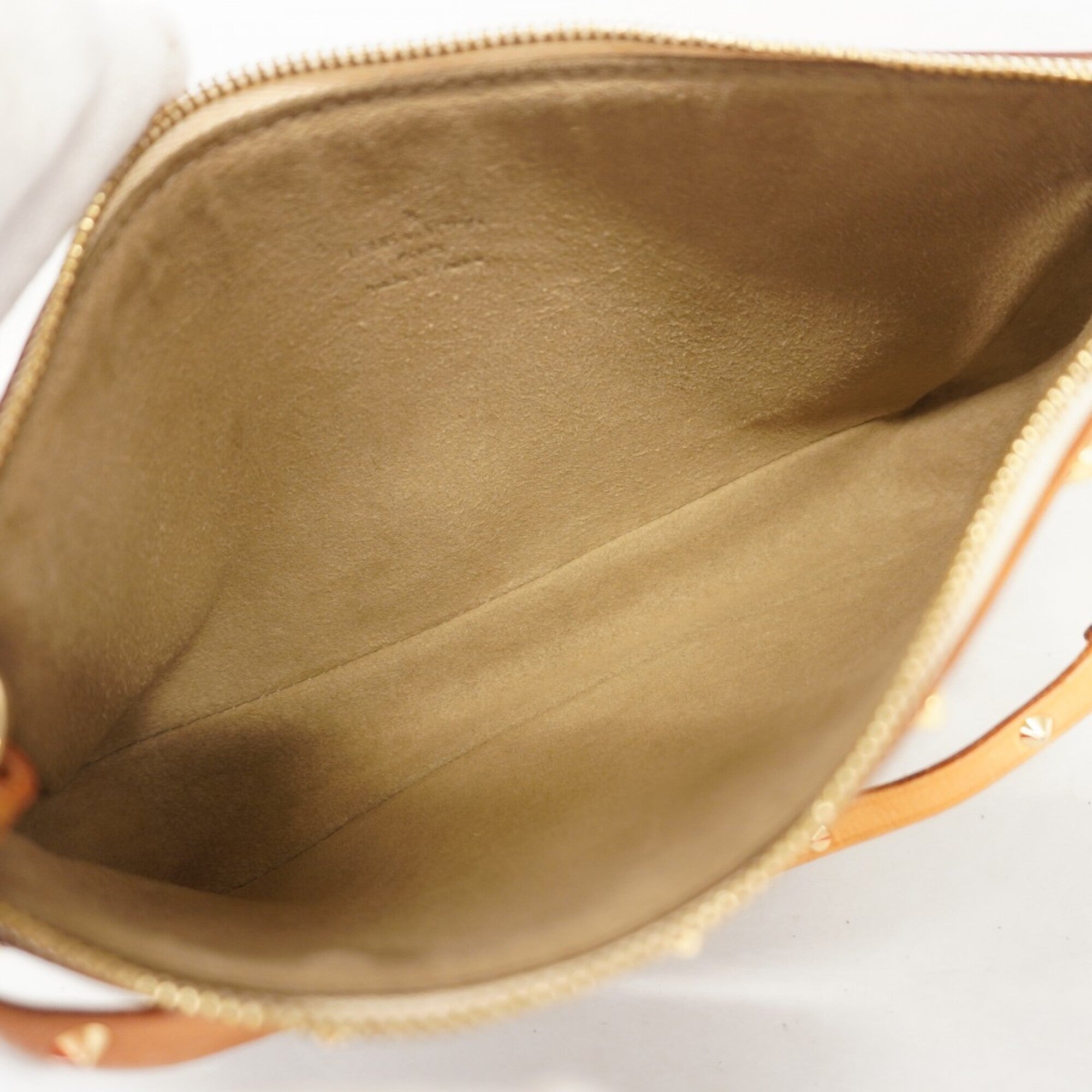 Louis Vuitton Noir Pouch (Pre-Owned)