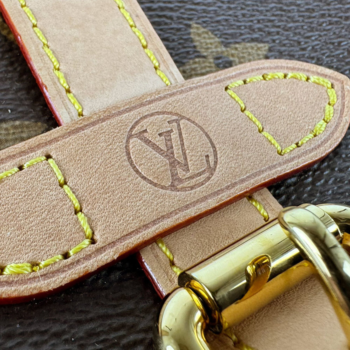 Louis Vuitton Brown Monogram Monogram Handbag Shoulder Bag (Pre-Owned)