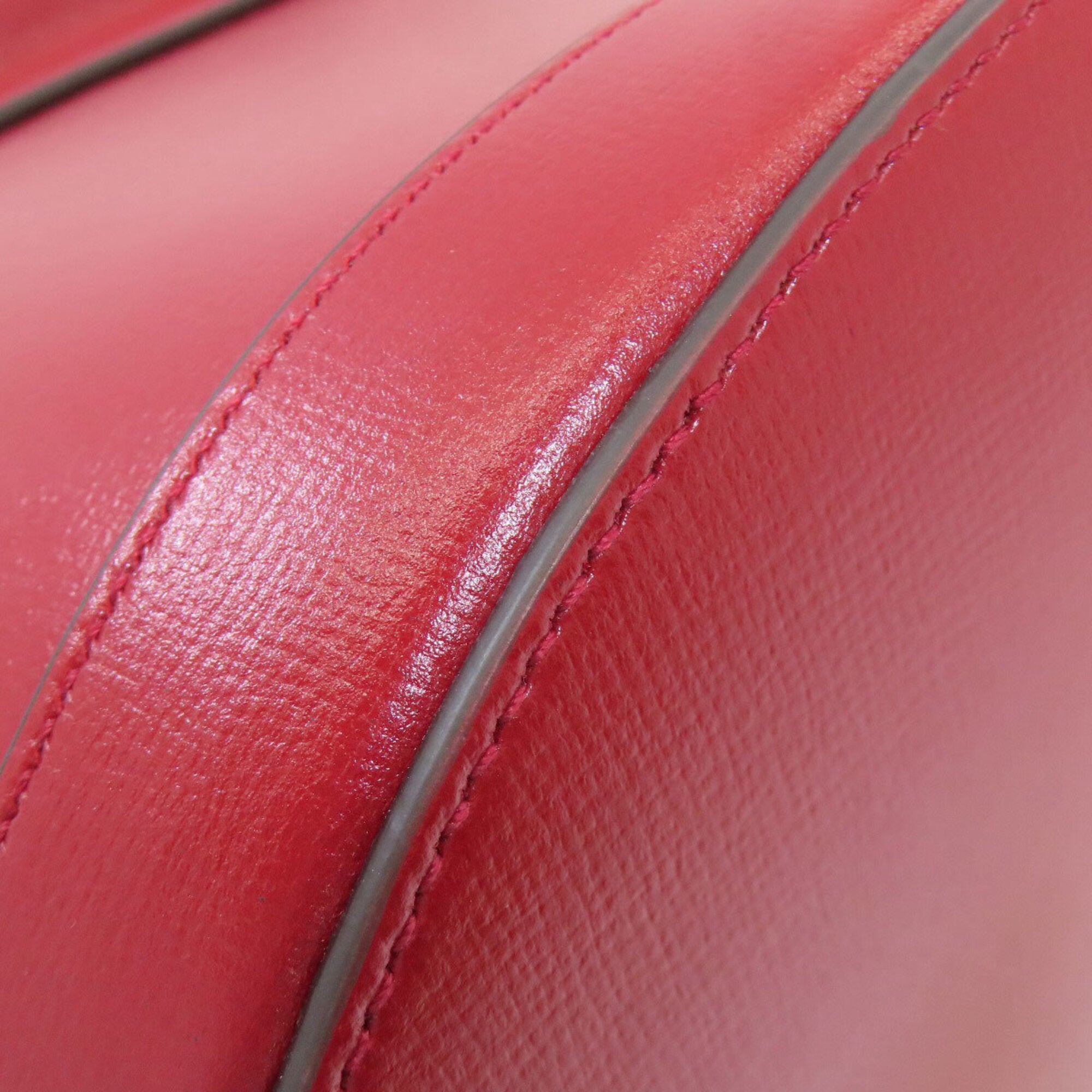 Gucci Red Color Leather Shoulder Bag (Pre-Owned)