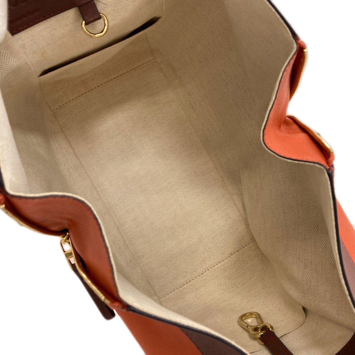 Loewe Brown Orange Leather Handbag (Pre-Owned)
