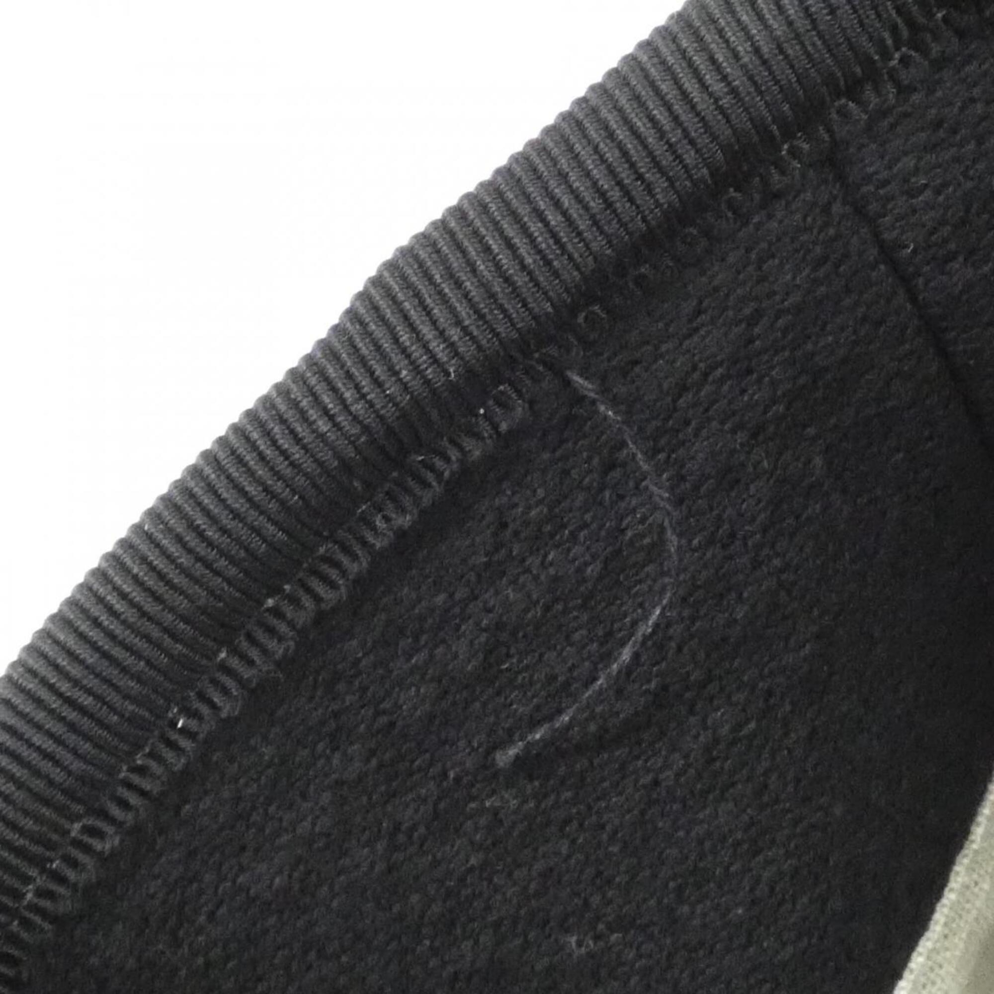 Chanel Black Handbag (Pre-Owned)