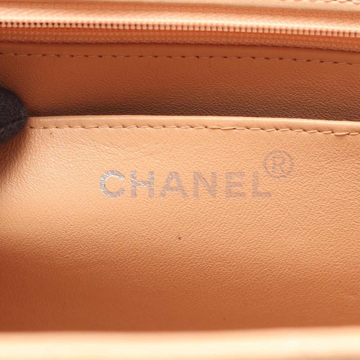 Chanel Pink Leather Handbag Shoulder Bag (Pre-Owned)