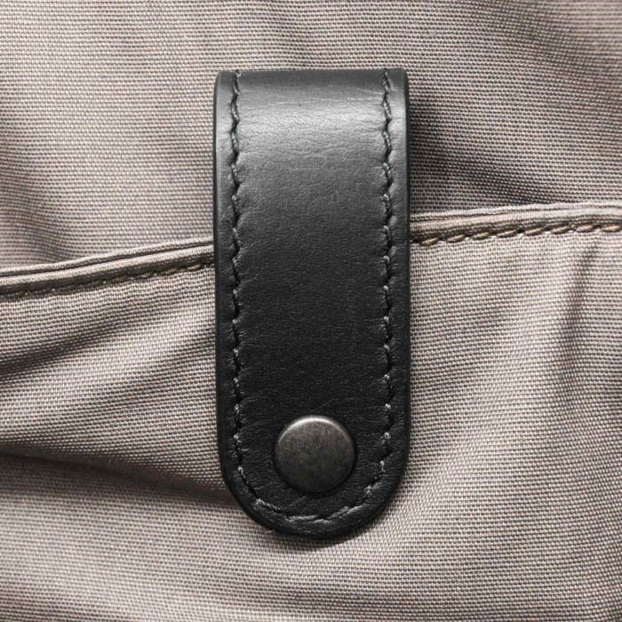 Bottega Veneta Black Intrecciato Leather Shoulder Bag (Pre-Owned)