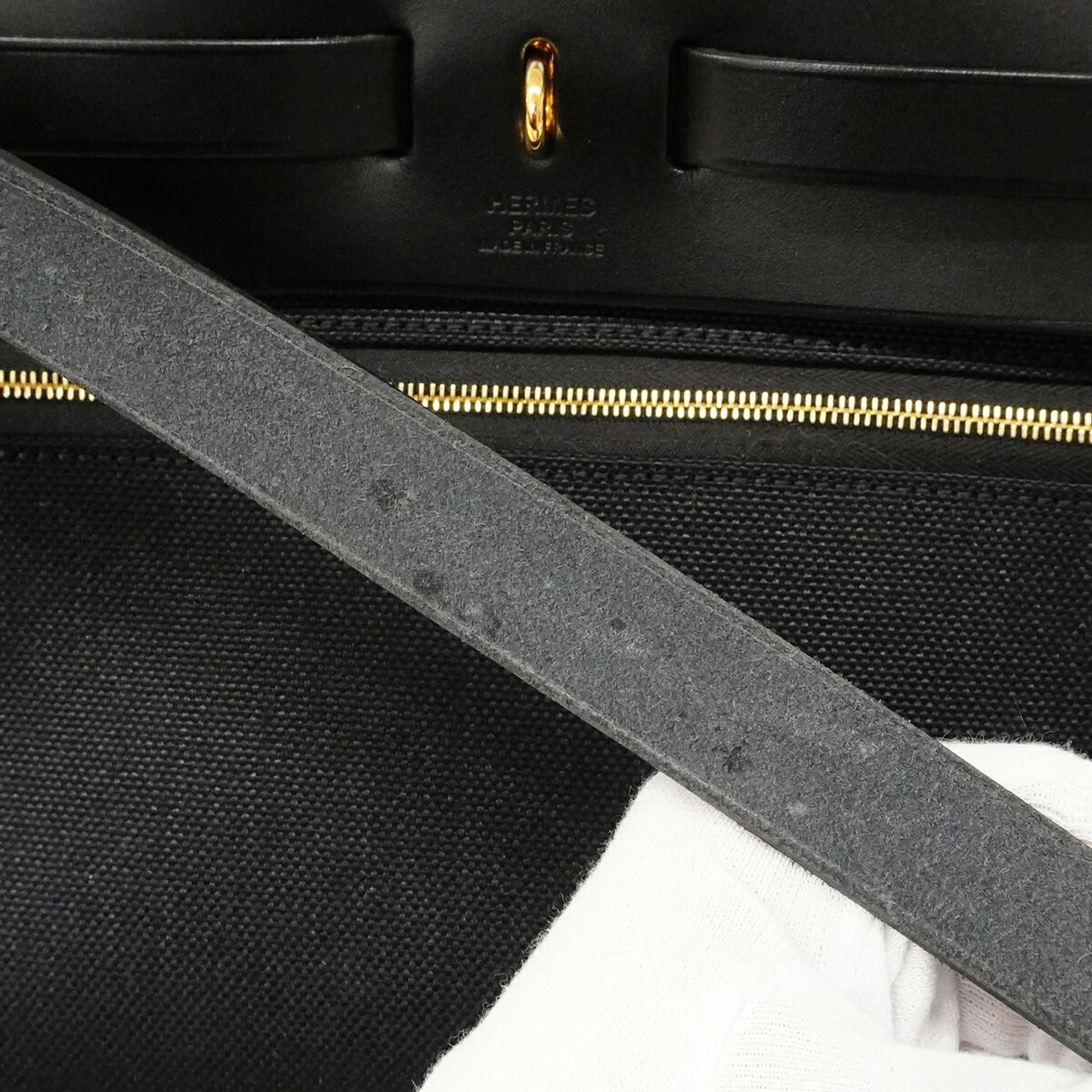 Hermes Black Handbag (Pre-Owned)