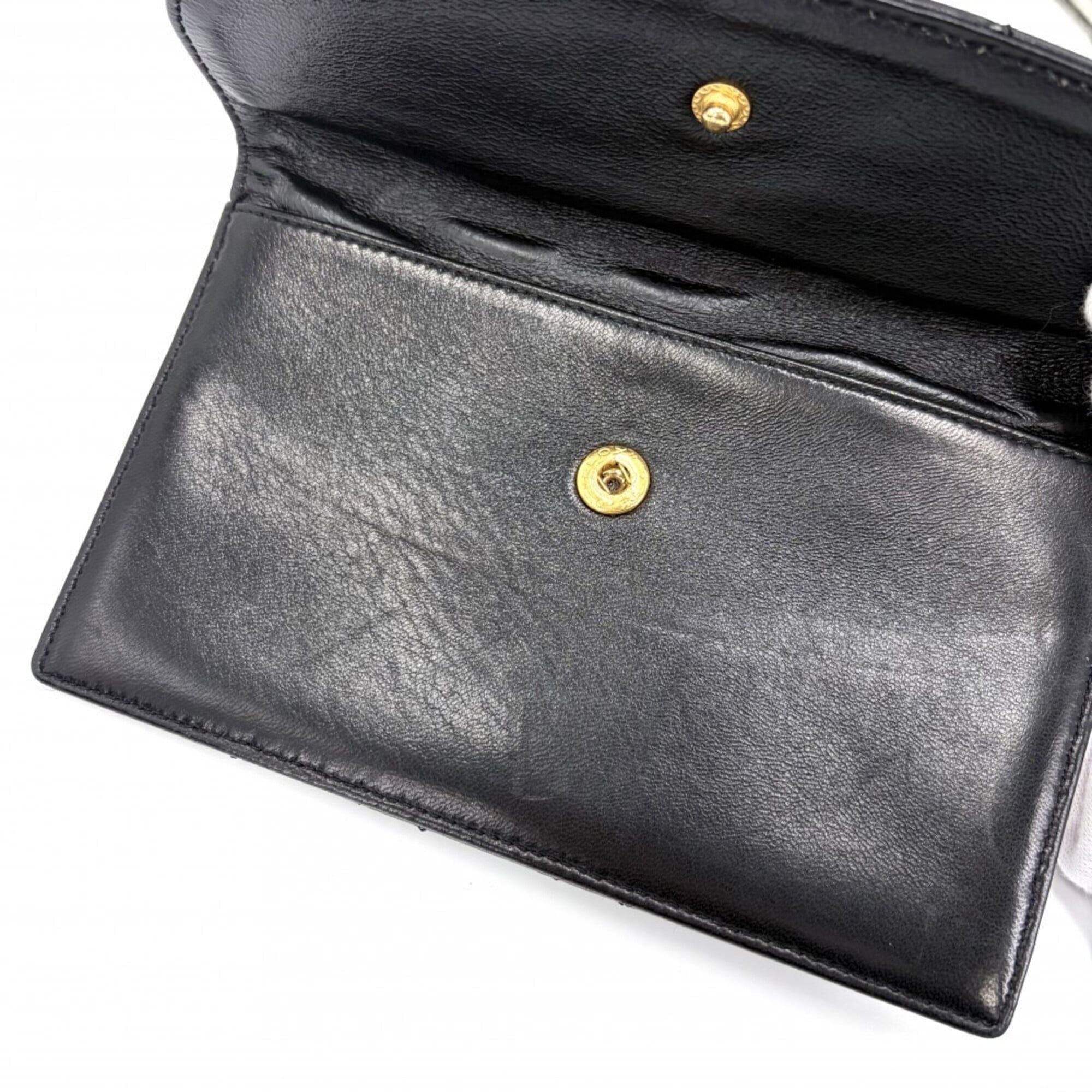 Chanel Matelasse Black Leather Shoulder Bag (Pre-Owned)