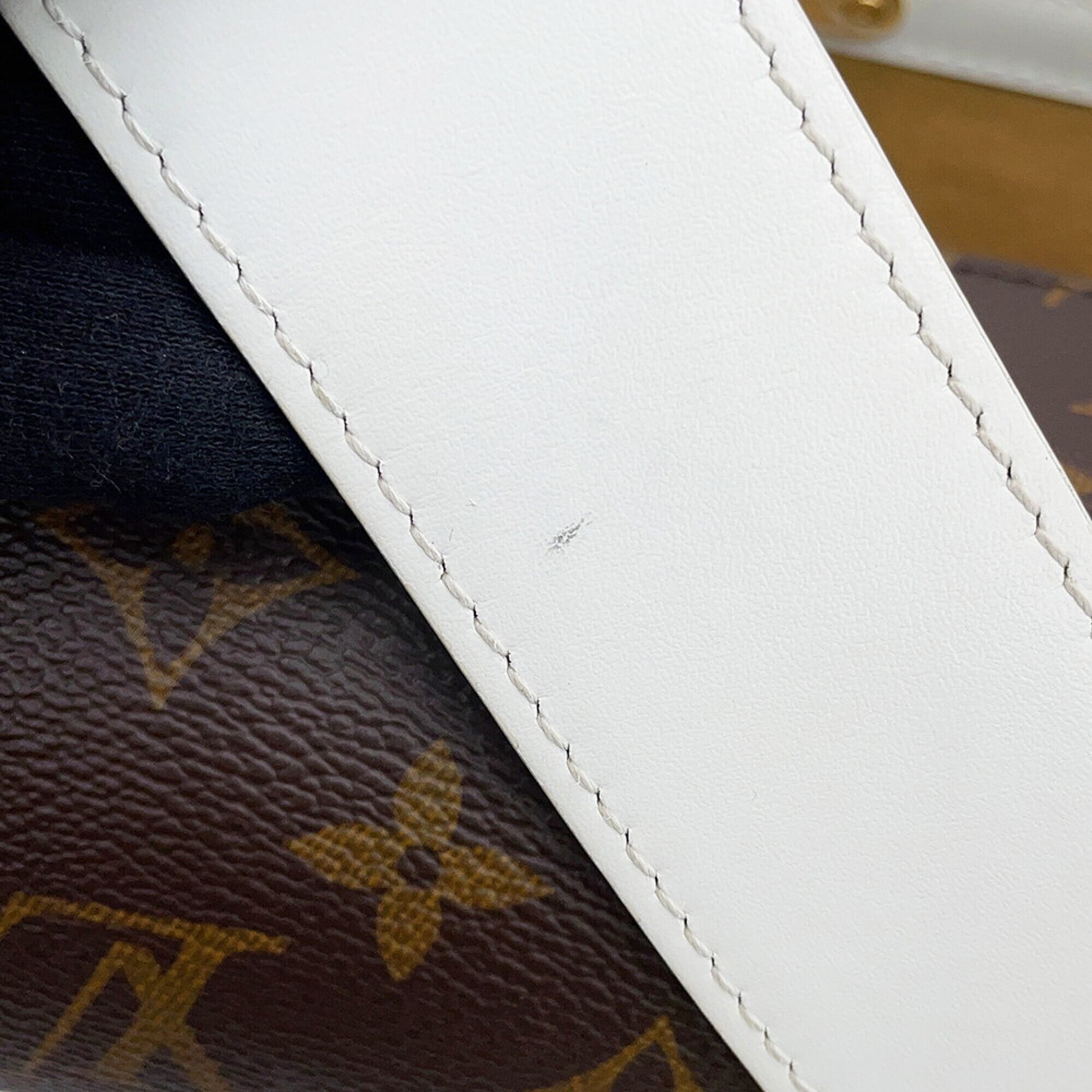 Louis Vuitton Monogram Brown Monogram Leather Handbag Shoulder Bag (Pre-Owned)